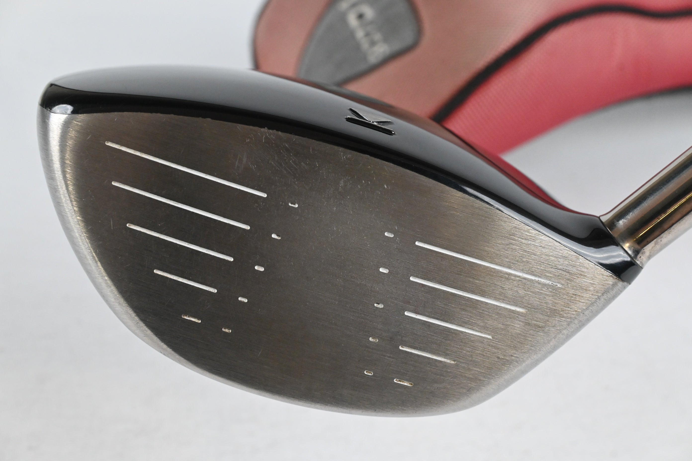 Titleist 907 D1 Driver / 9.5 Degree / Stiff Flex Aldila VS Proto 65 Shaft