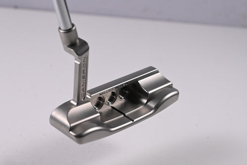 Scotty Cameron Super Select Newport + Putter / 35 Inch