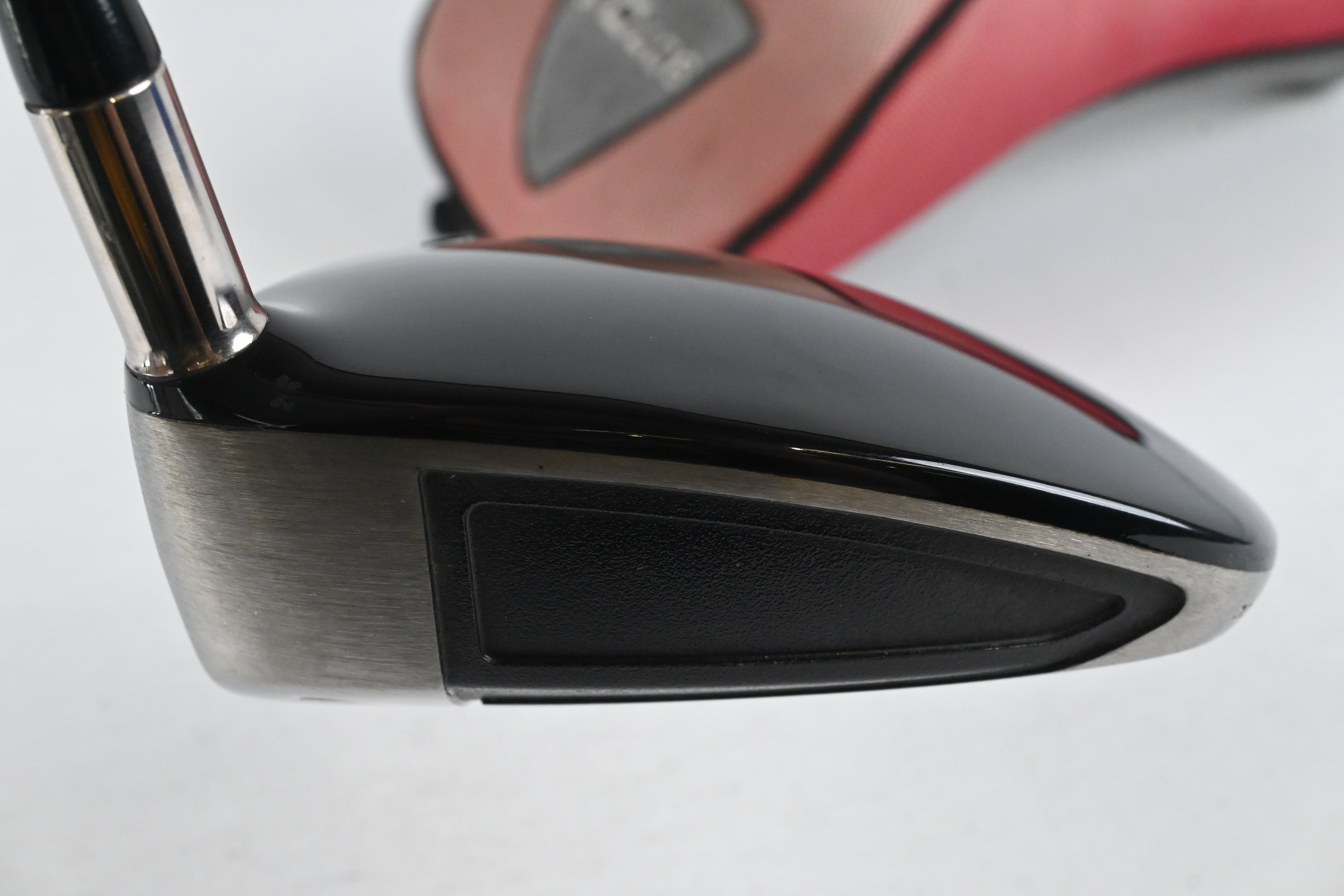 Titleist 907 D1 Driver / 9.5 Degree / Stiff Flex Aldila VS Proto 65 Shaft