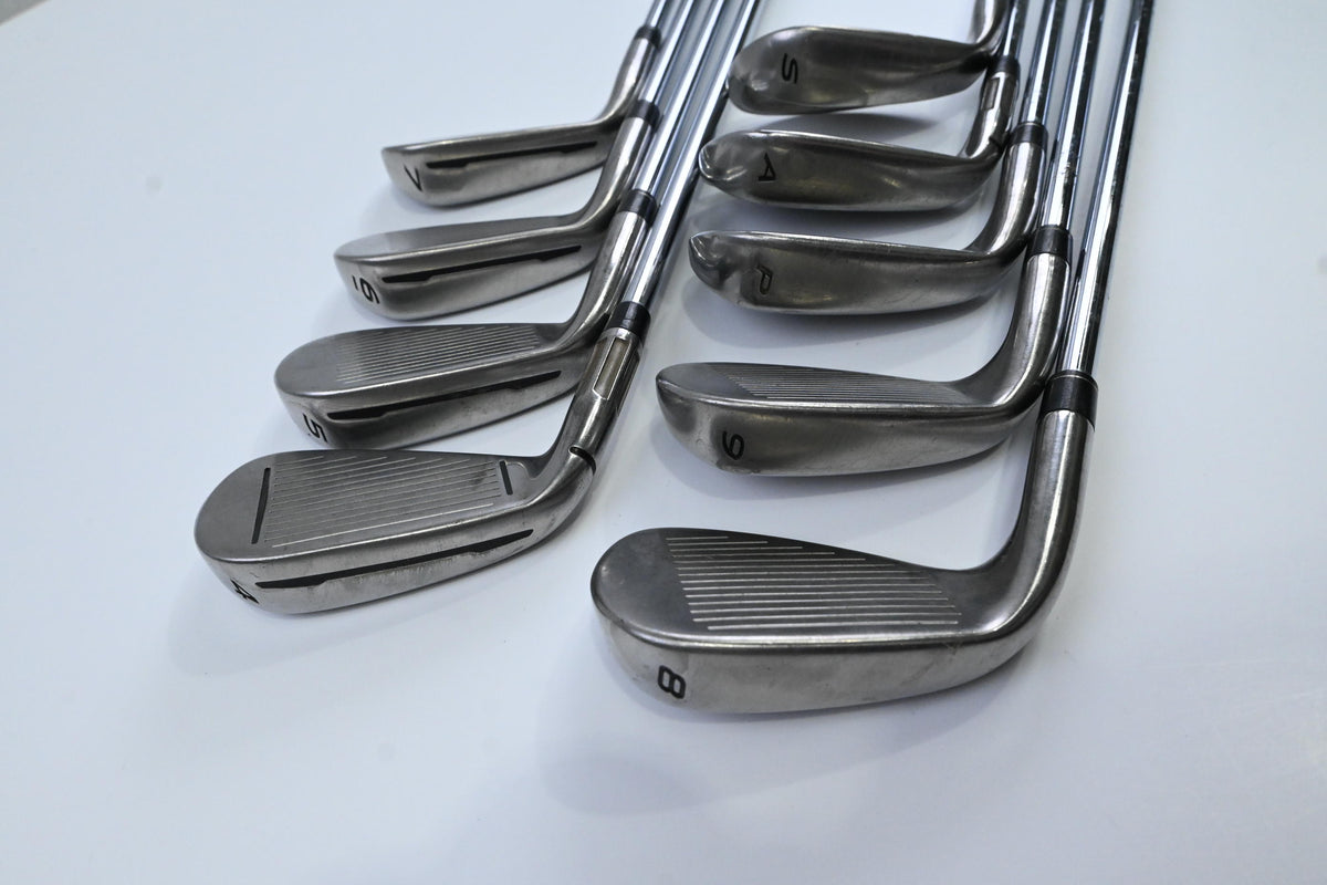 Taylormade M2 2017 Irons / 4-PW+AW+SW / Regular Flex Taylormade Reax 88 Shafts