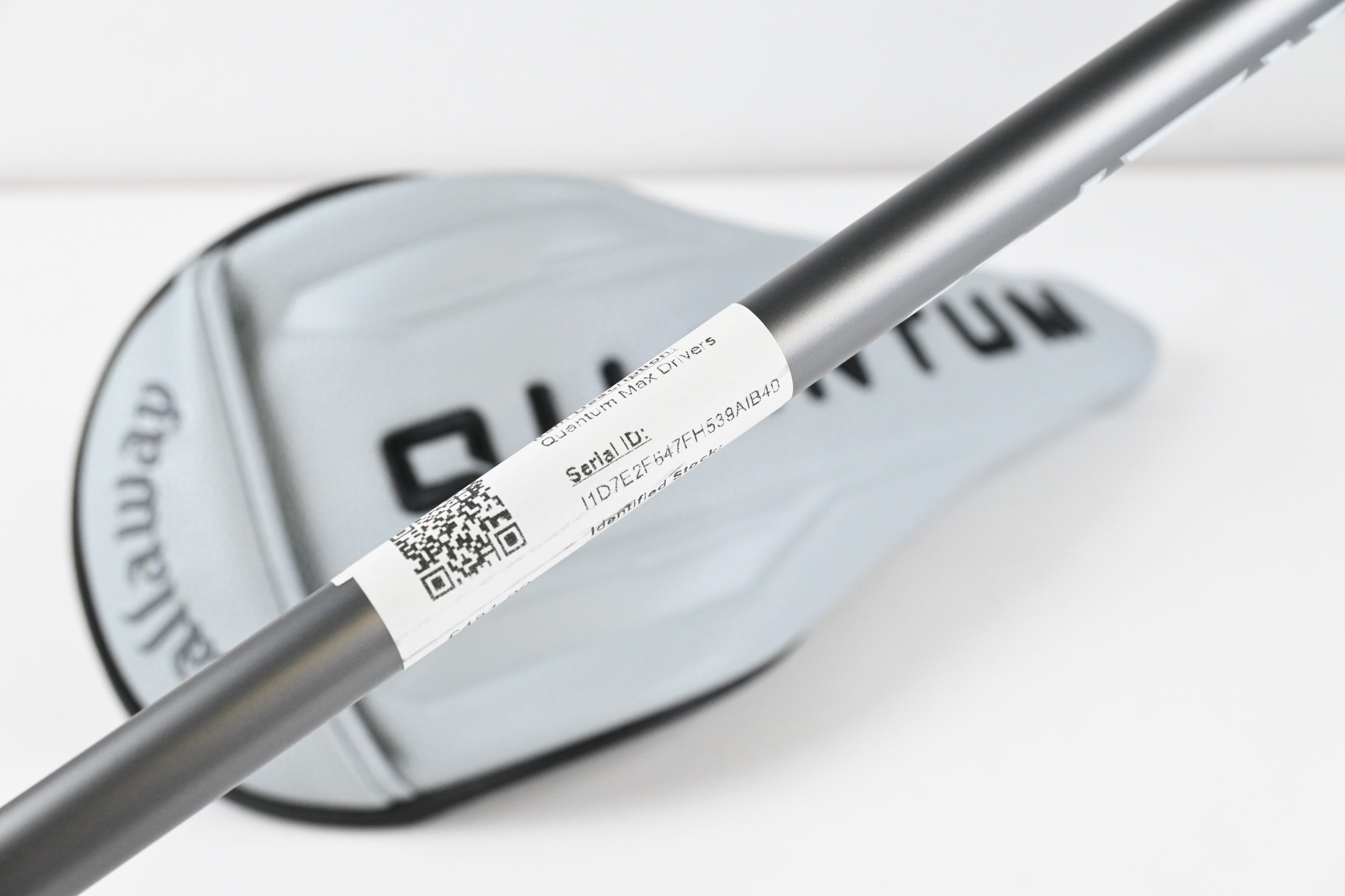 Callaway Quantum Max Driver / 10.5 Degree / Stiff Flex Denali Frost Silver 50