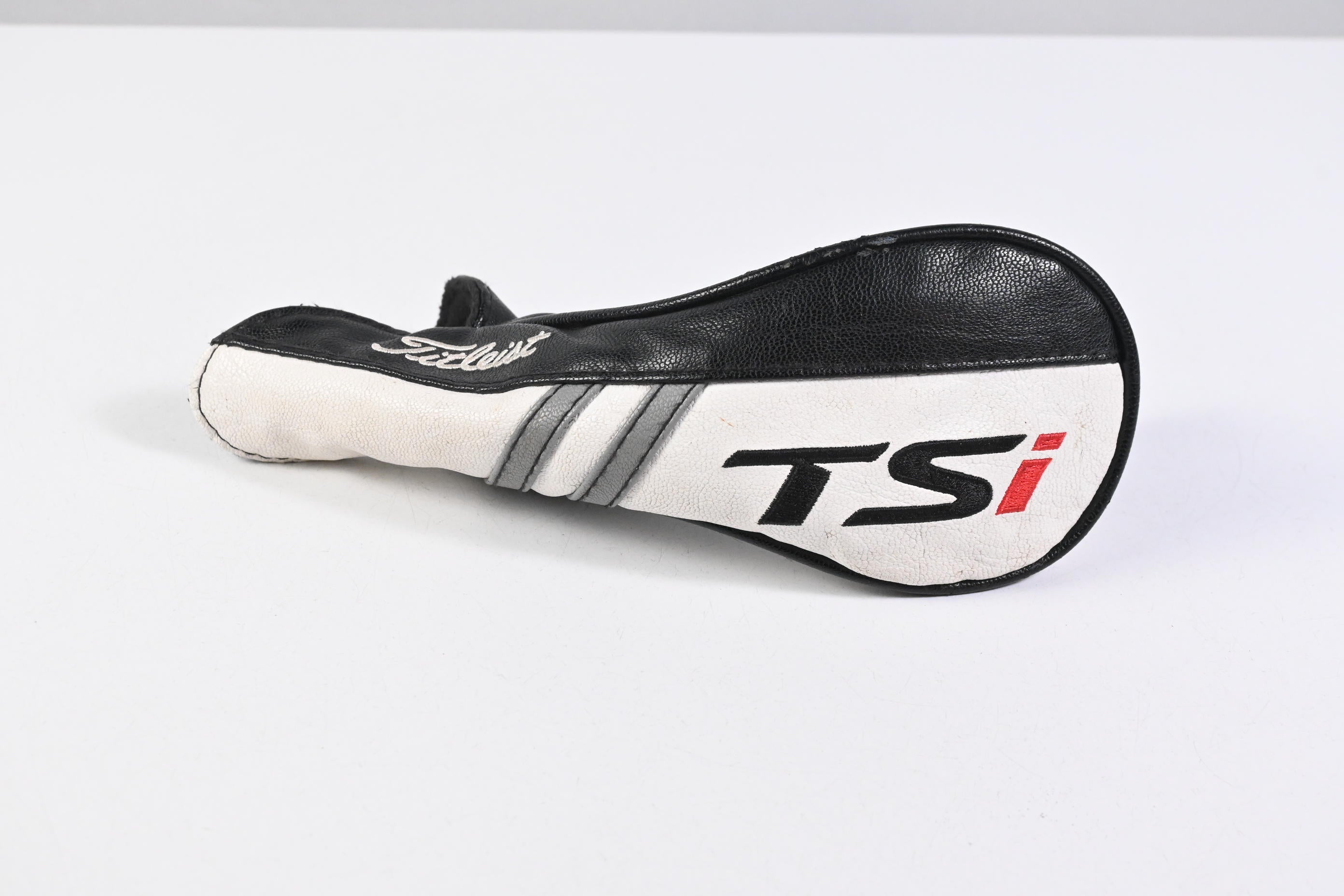 Titleist TSi3 #3 Hybrid / 20 Degree / Stiff Flex Hzrdus Smoke Black RDX 80 Shaft