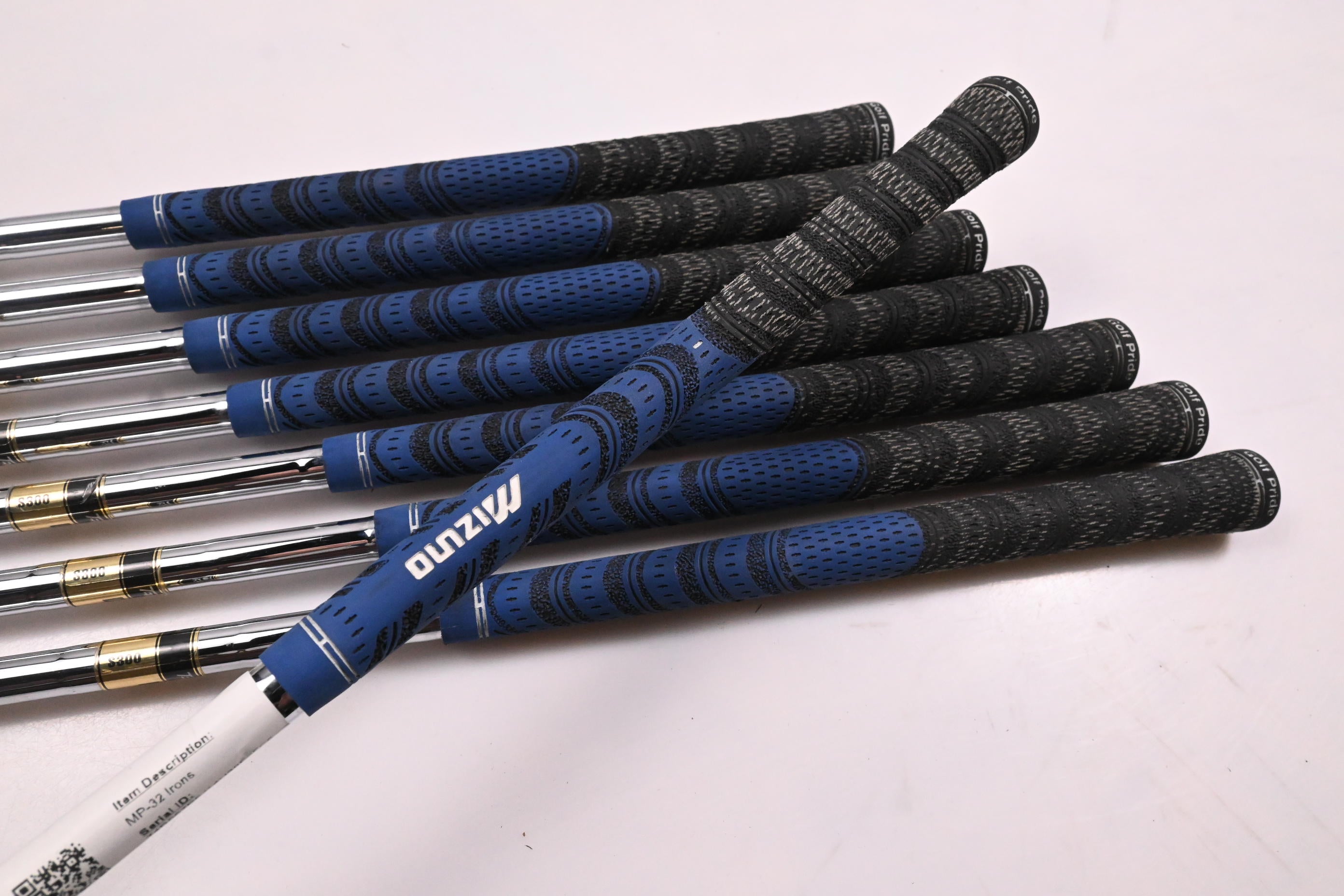 Mizuno MP-32 Irons / 3-PW / Stiff Flex Dynamic Gold S300 Shaft