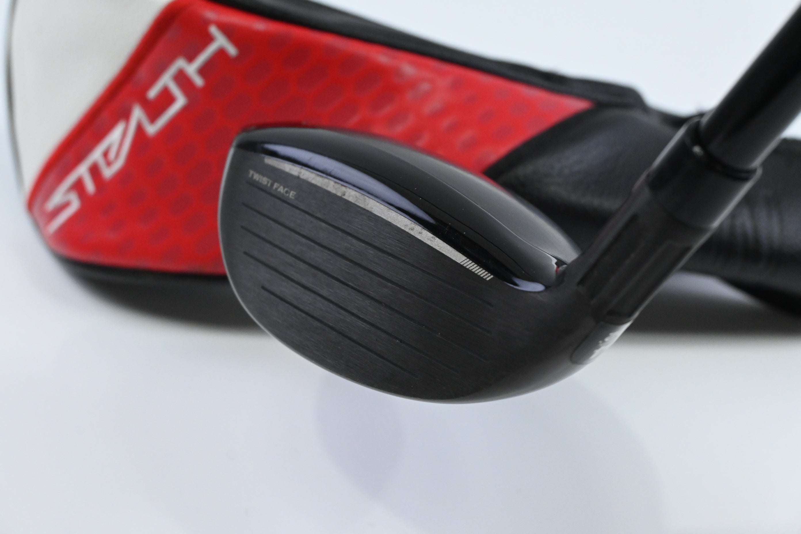 Taylormade Stealth #4 Hybrid / 22 Degree / Stiff Flex Fujikura Ventus Red 7