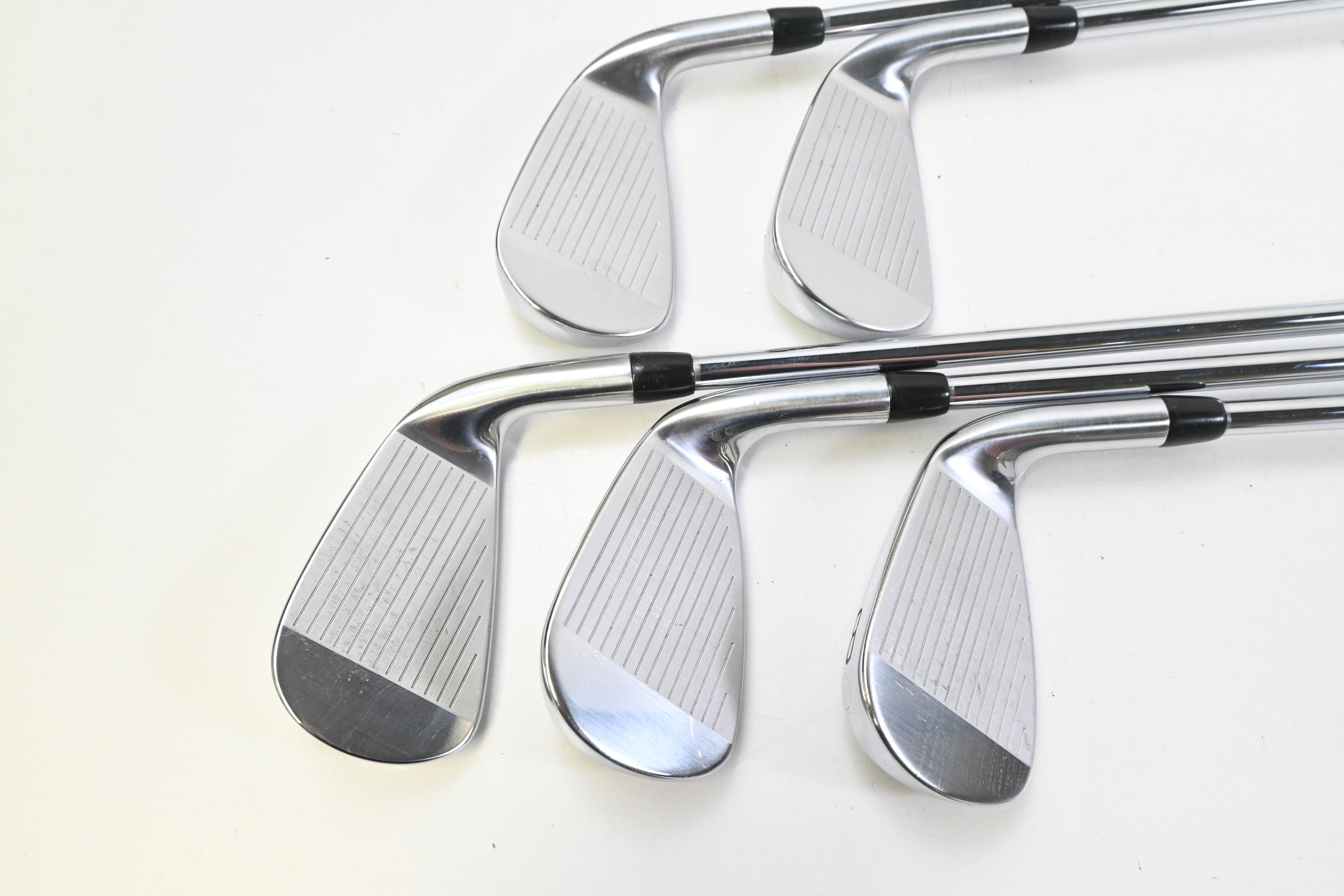 Left Hand Titleist T350 Irons / 5-9i / Regular Flex AMT Red R300 Shafts