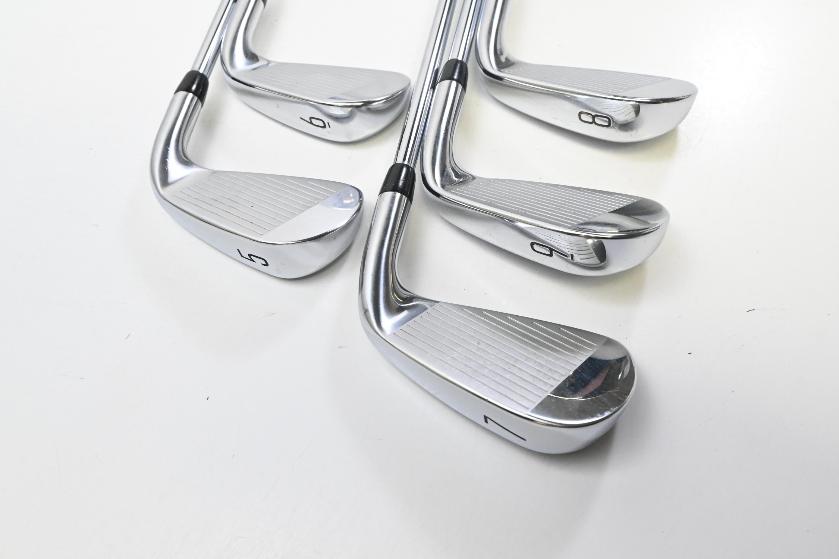 Left Hand Titleist T350 Irons / 5-9i / Regular Flex AMT Red R300 Shafts