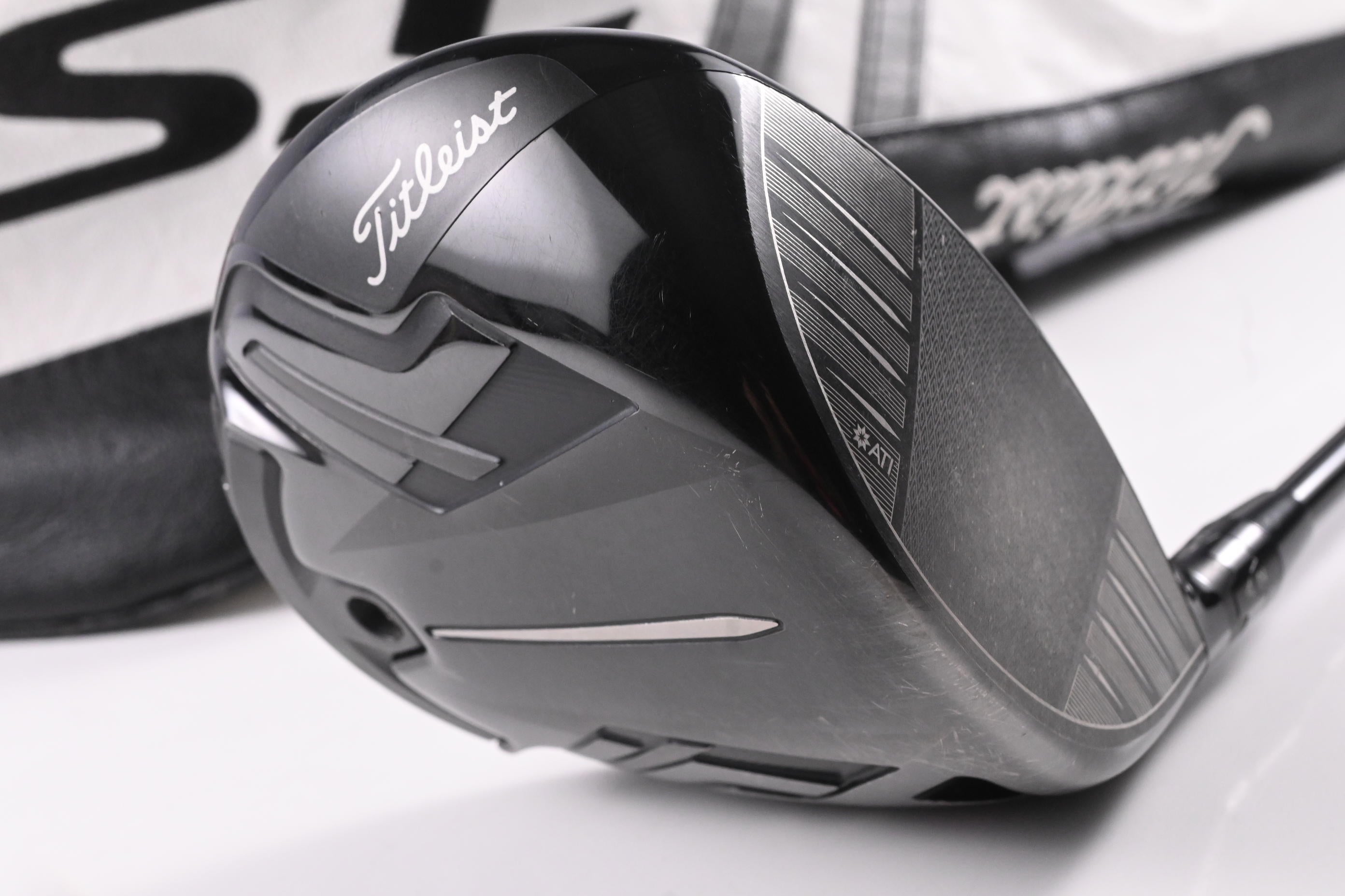Titleist TSi3 Driver / 10 Degree / X-Flex Project X HZRDUS Gen4 Black 60 Shaft