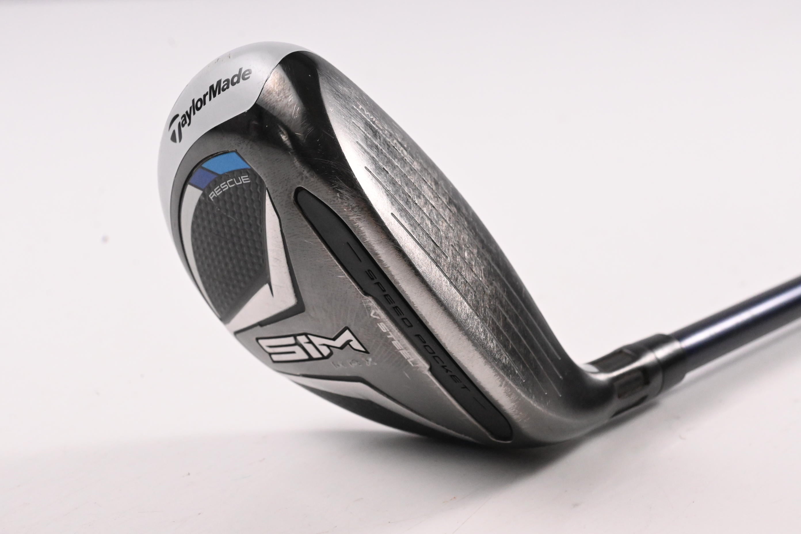 Taylormade SIM Max #4 Hybrid / 22 Degree / Regular Flex Ventus Blue 6 Shaft