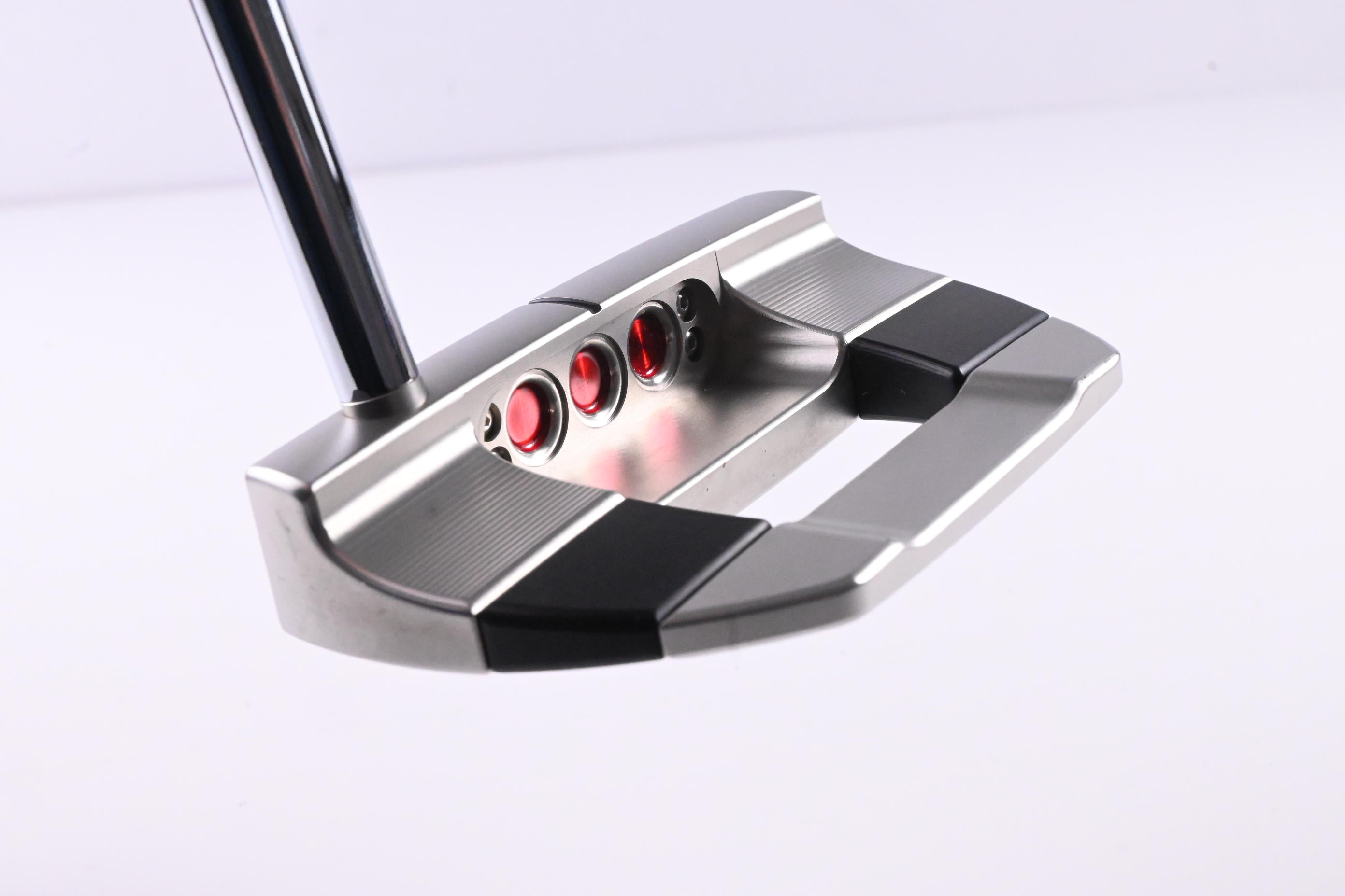 Scotty Cameron 2025 Studio Style Fastback Putter / 38 Inch
