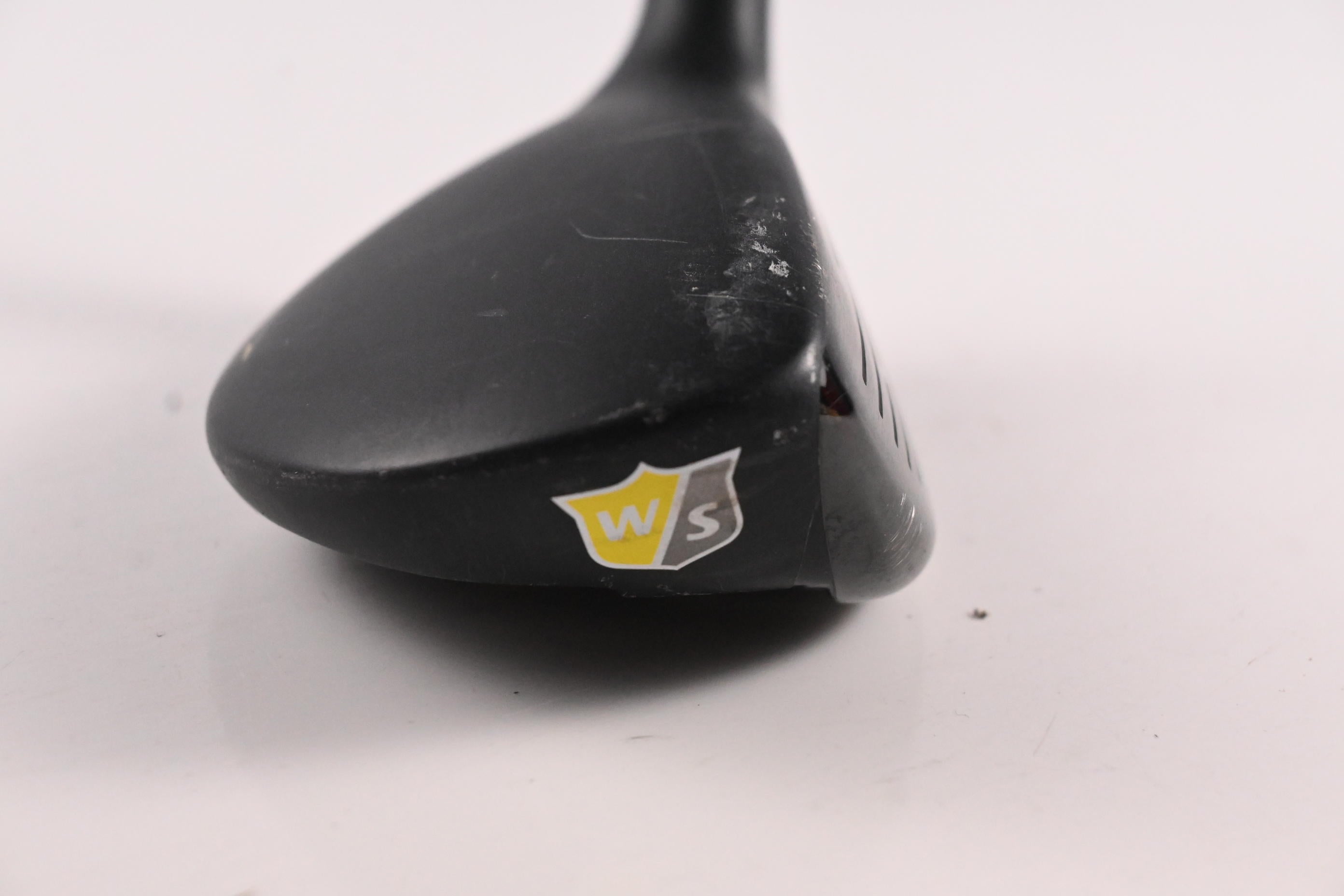 Wilson D200 #4 Hybrid / 23 Degree / Regular Flex Fujikura Vista Pro 69 Shaft