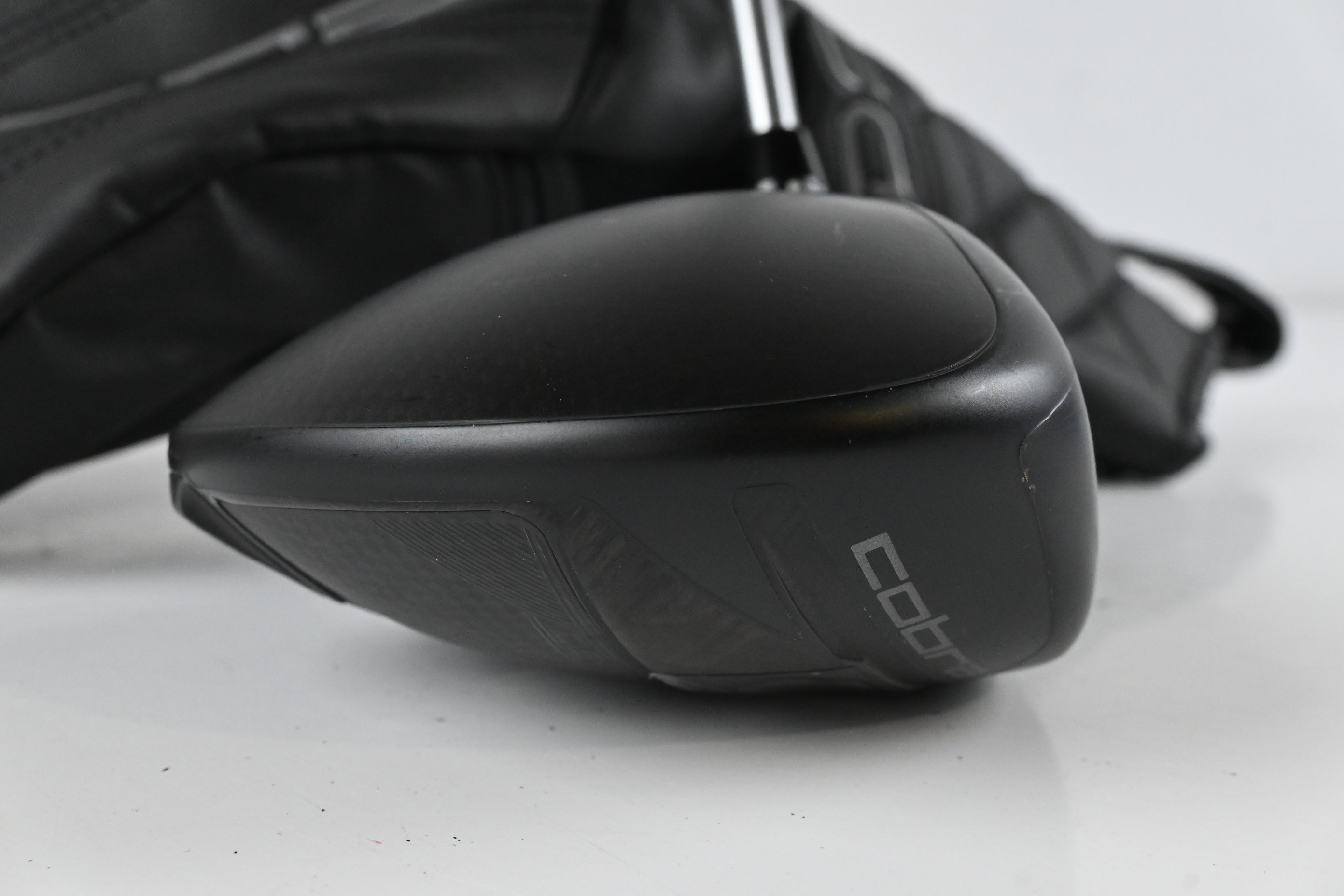 Cobra DS-Adapt LS Driver / 10.5 Degree / Stiff Flex Fujikura Pro 60 Shaft