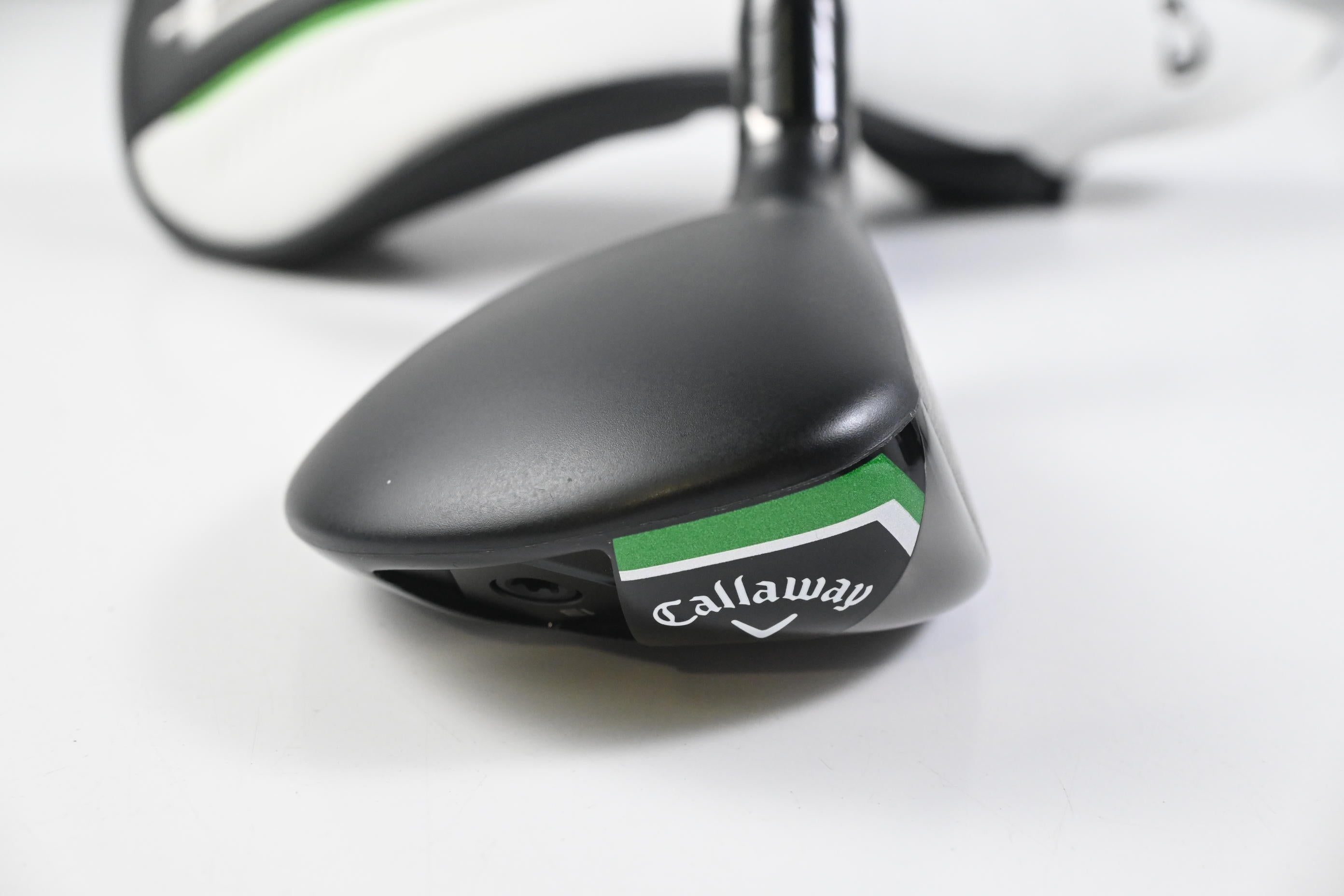 Callaway Elyte #4 Hybrid / 22 Degree / Regular Flex Denali Charcoal 60 Shaft