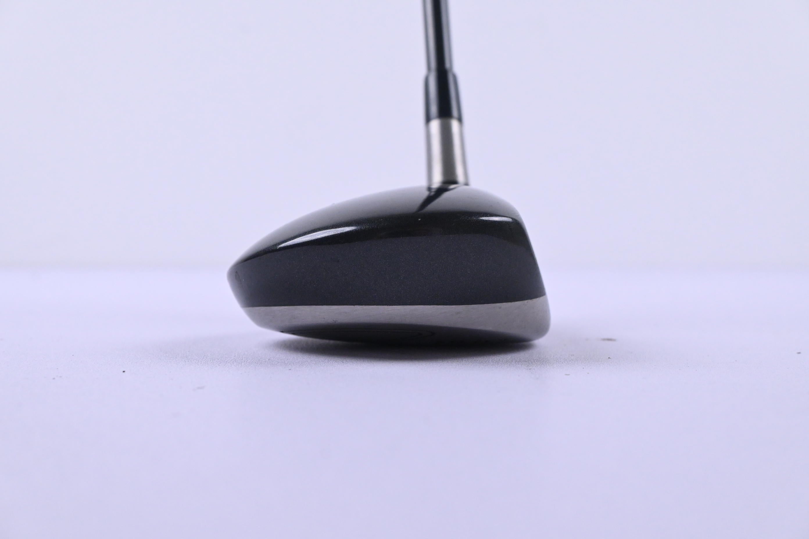 Titleist 904 F #5 Wood / 19 Degree / Stiff Flex Fujikura ZCOM PRO 95 Shaft