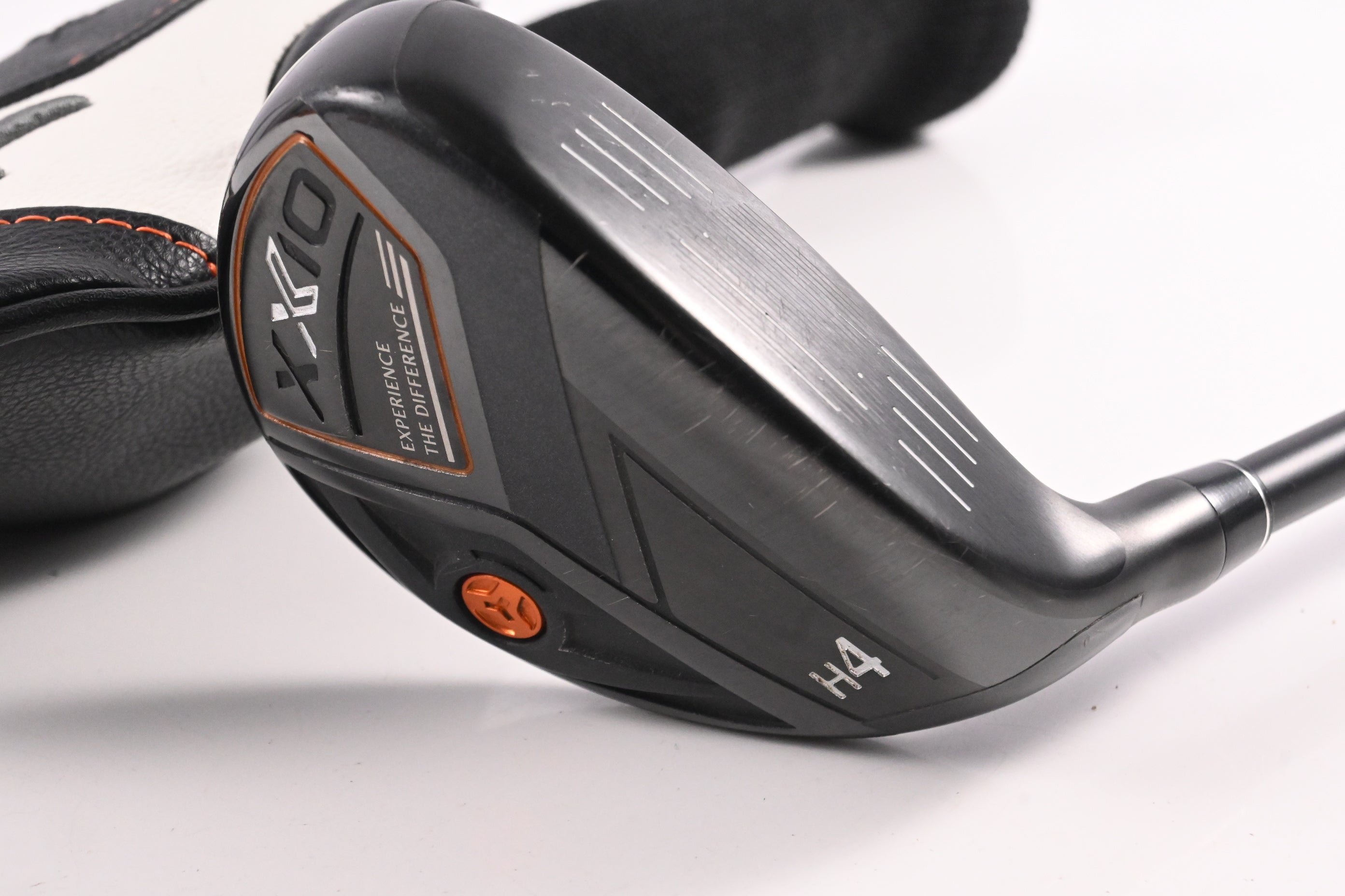 XXIO X Black #4 Hybrid / 20 Degree / Regular Flex Miyazaki AX-1 Shaft