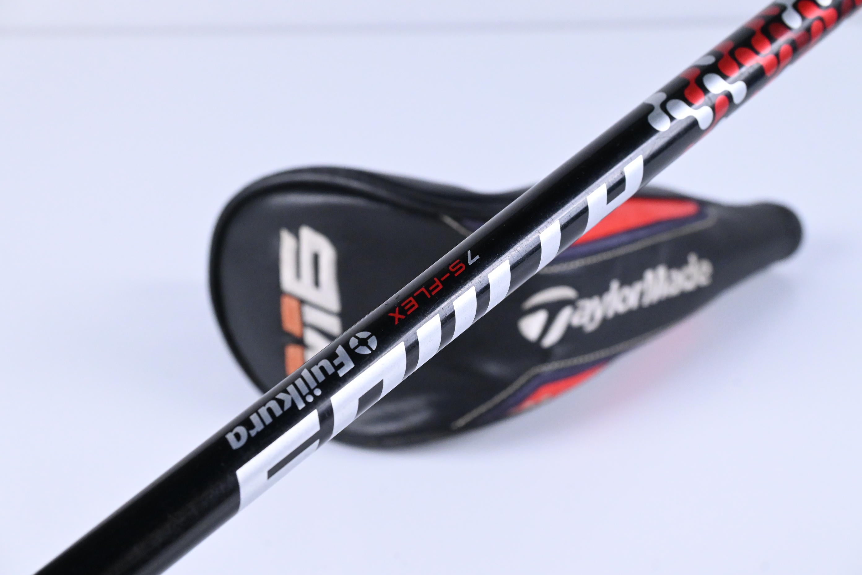 Taylormade M6 #3 Hybrid / 19 Degree / Stiff Flex Atmos Red 7 Shaft