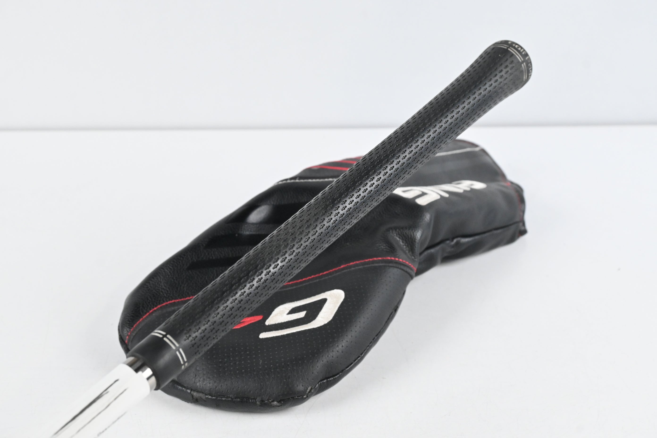 Ping G410 Plus Driver / 10.5 Degree / Regular Flex Ping Tour Chrome 65 Shaft