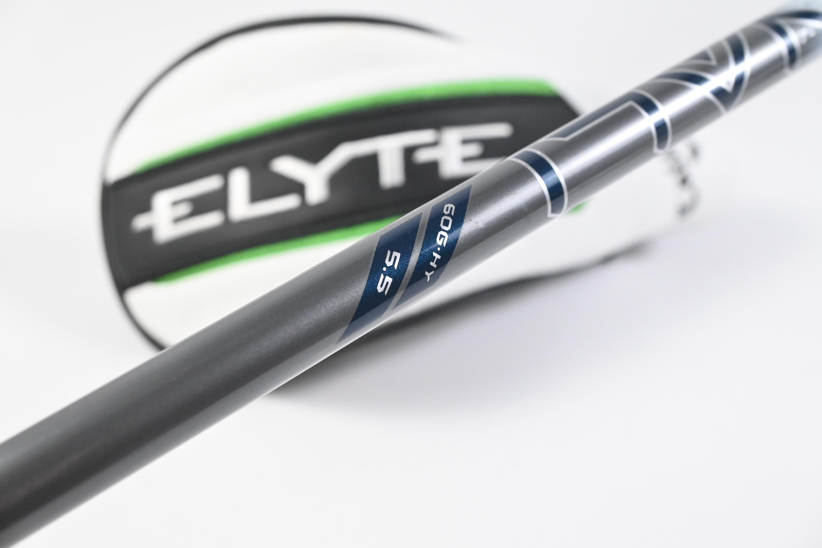 Callaway Elyte #4 Hybrid / 22 Degree / Regular Flex Denali Charcoal 60 Shaft