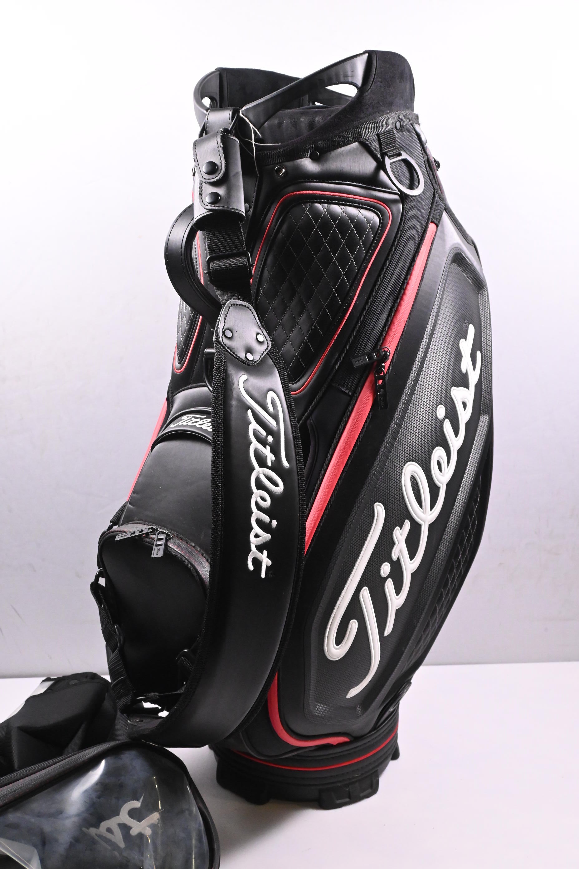 Titleist Staff Tour Bag / 5-Way Divider / Black, Red