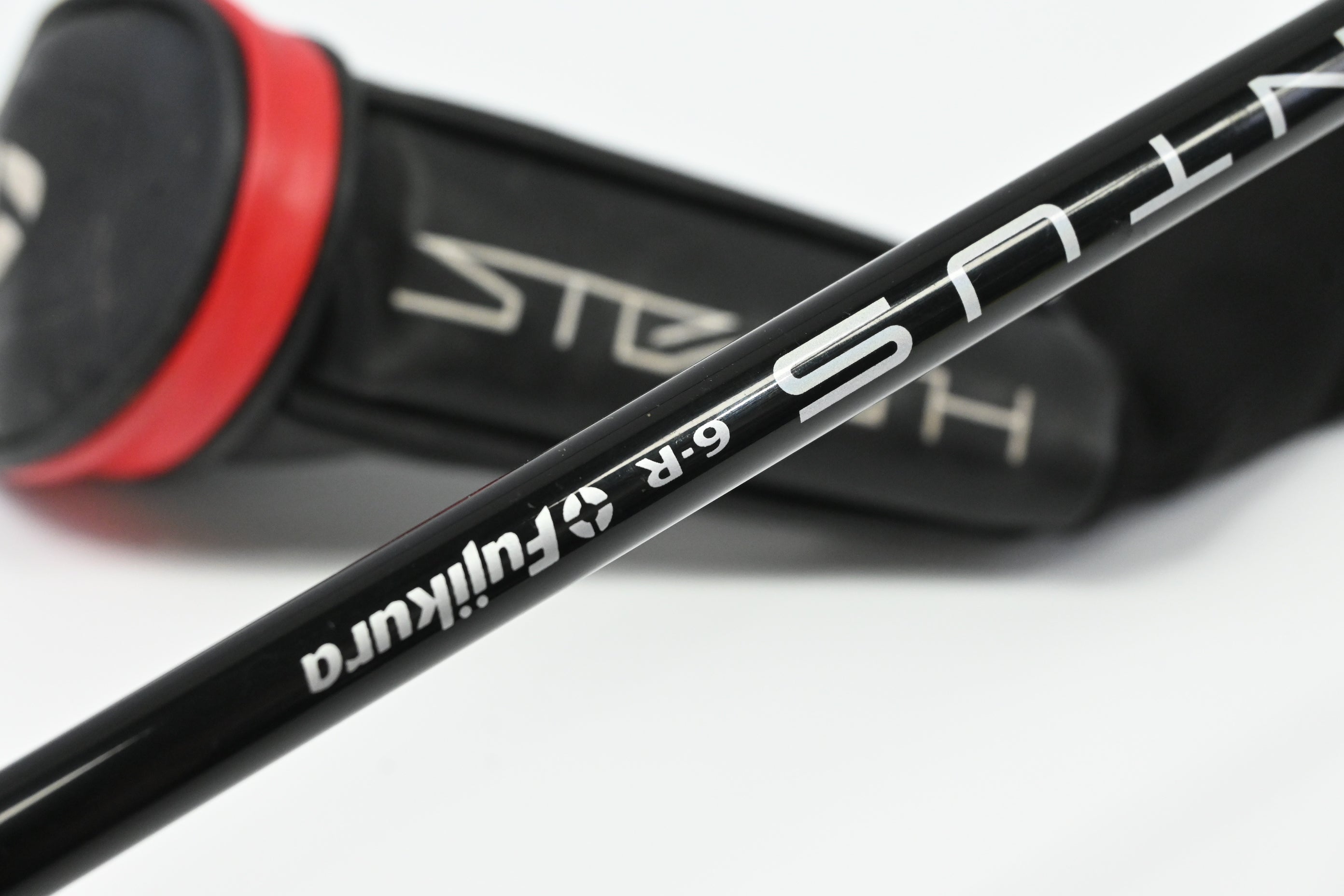 Taylormade Stealth #6 Hybrid / 28 Degree / Regular Flex Fujikura Ventus Red 6