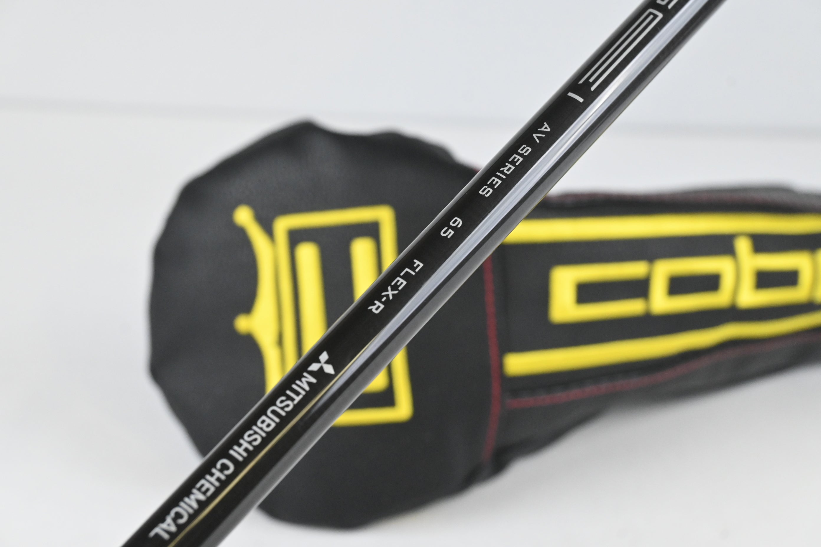 Cobra King Speedzone Driver / 10.5 Degree / Regular Flex Tensei AV Blue 65 Shaft