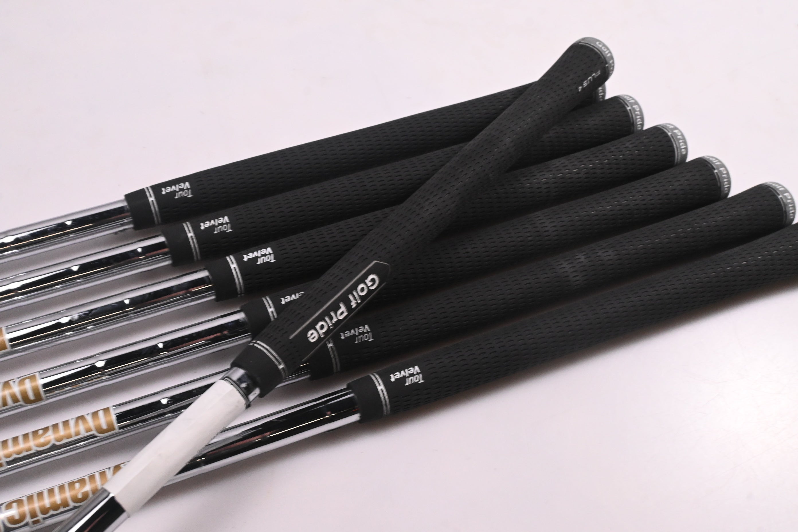 Ping i230 Irons / 4-PW / White Dot / X-Flex Dynamic Gold 120 X100 Shafts
