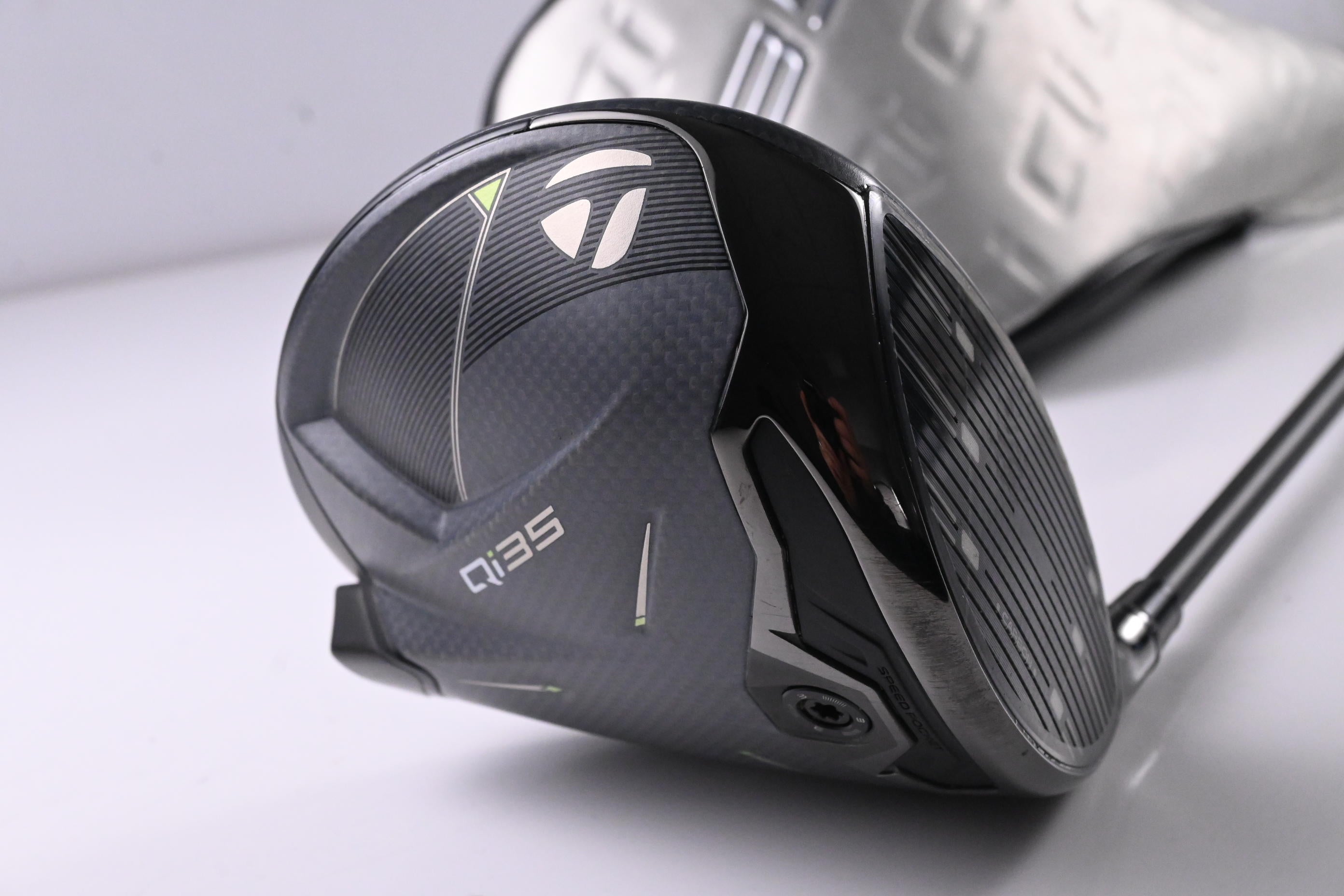 Taylormade Qi35 Driver / 9 Degree / Stiff Flex Project X Cypher 2.0 50 Shaft