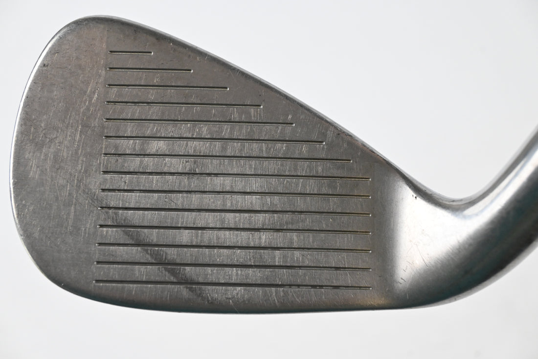 Nike VR Pro Cavity Pitching Wedge / 47 Degree / Regular Flex Steel Shaft