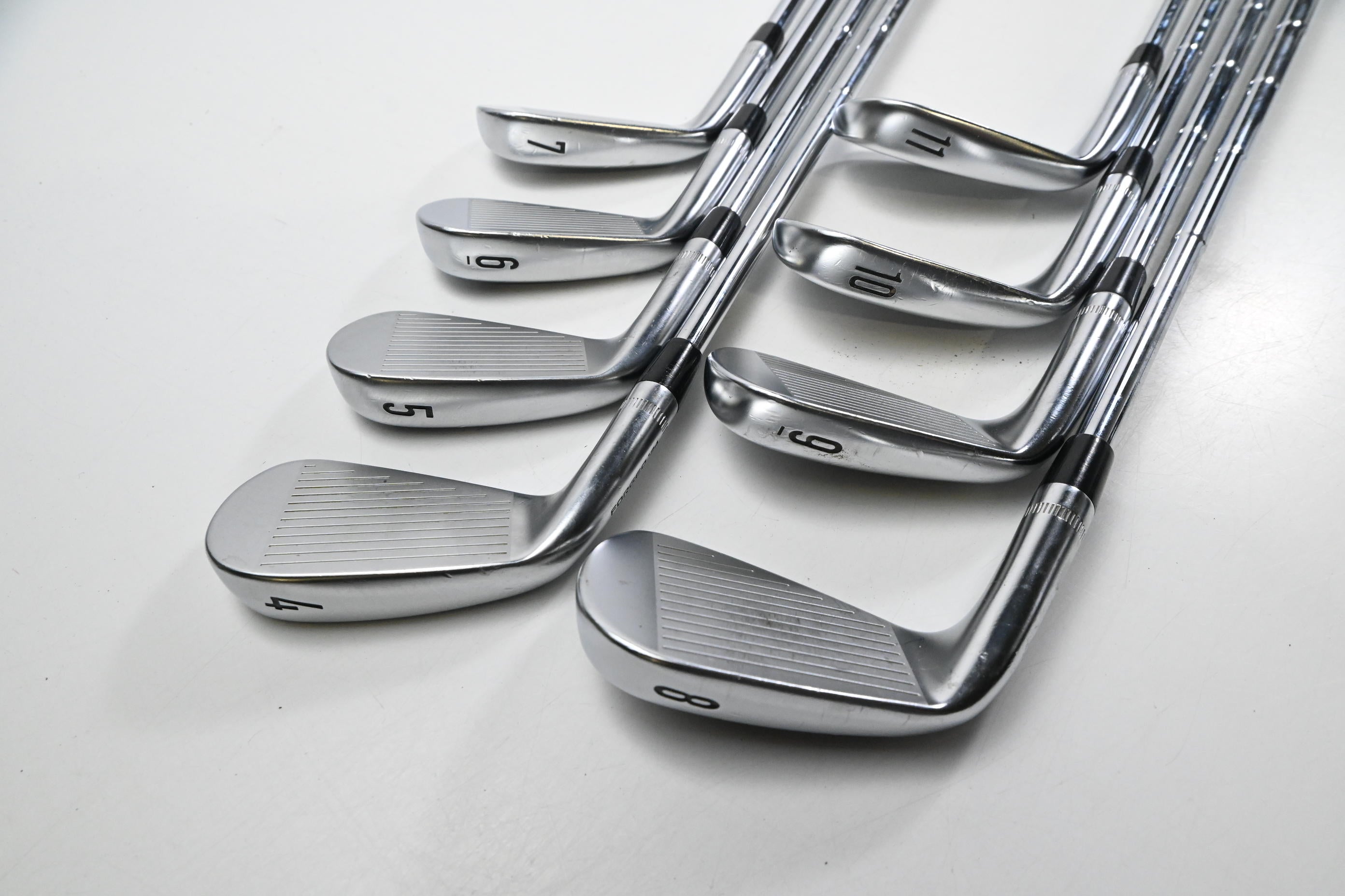 Callaway Apex CB 24 Irons / 4-PW+GW / X-Flex Dynamic Gold Mid X100 115 Shafts