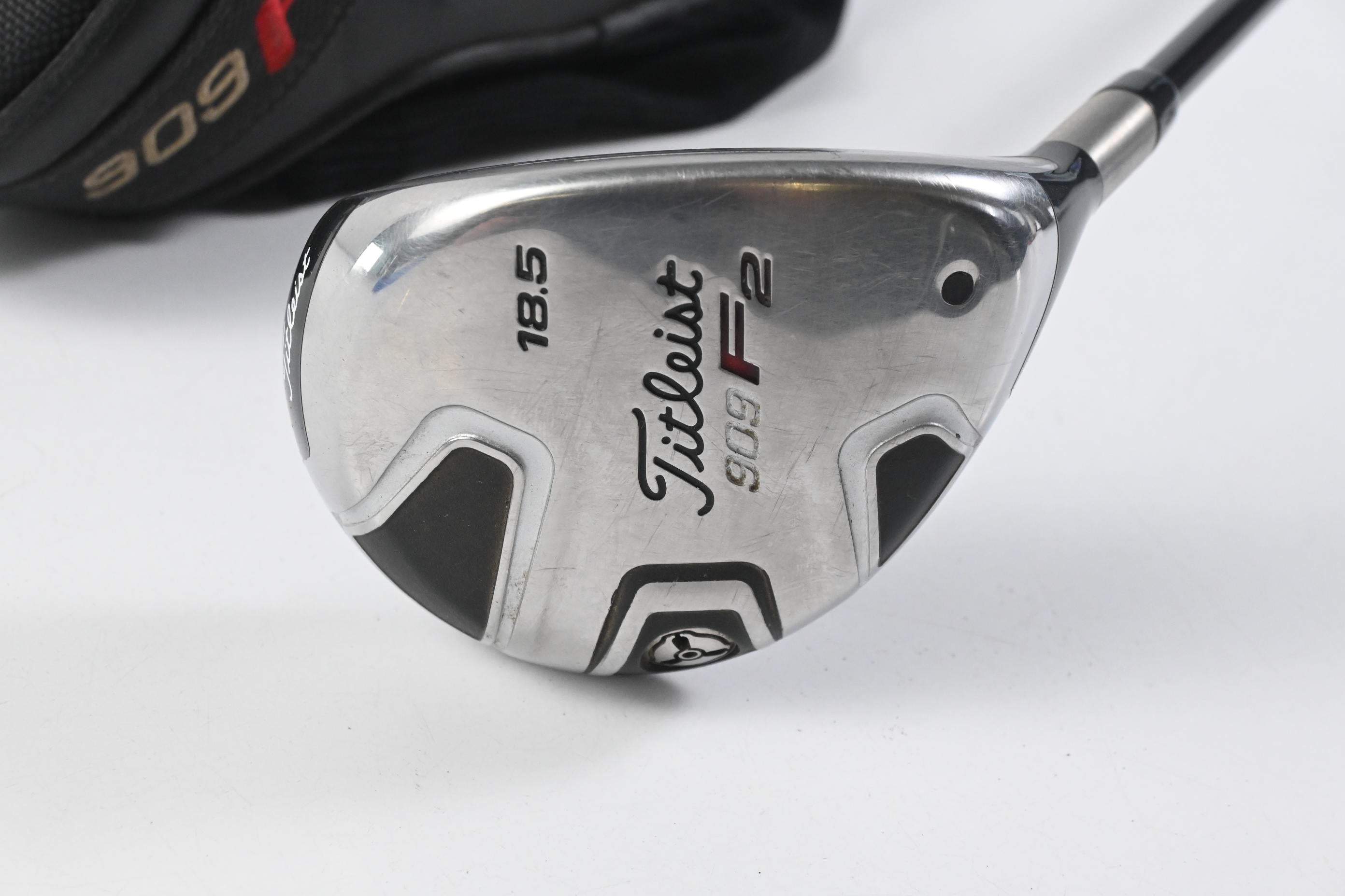 Titleist 909 F2 #5 Wood / 18.5 Degree / Stiff Flex Aldila Voodoo Shaft