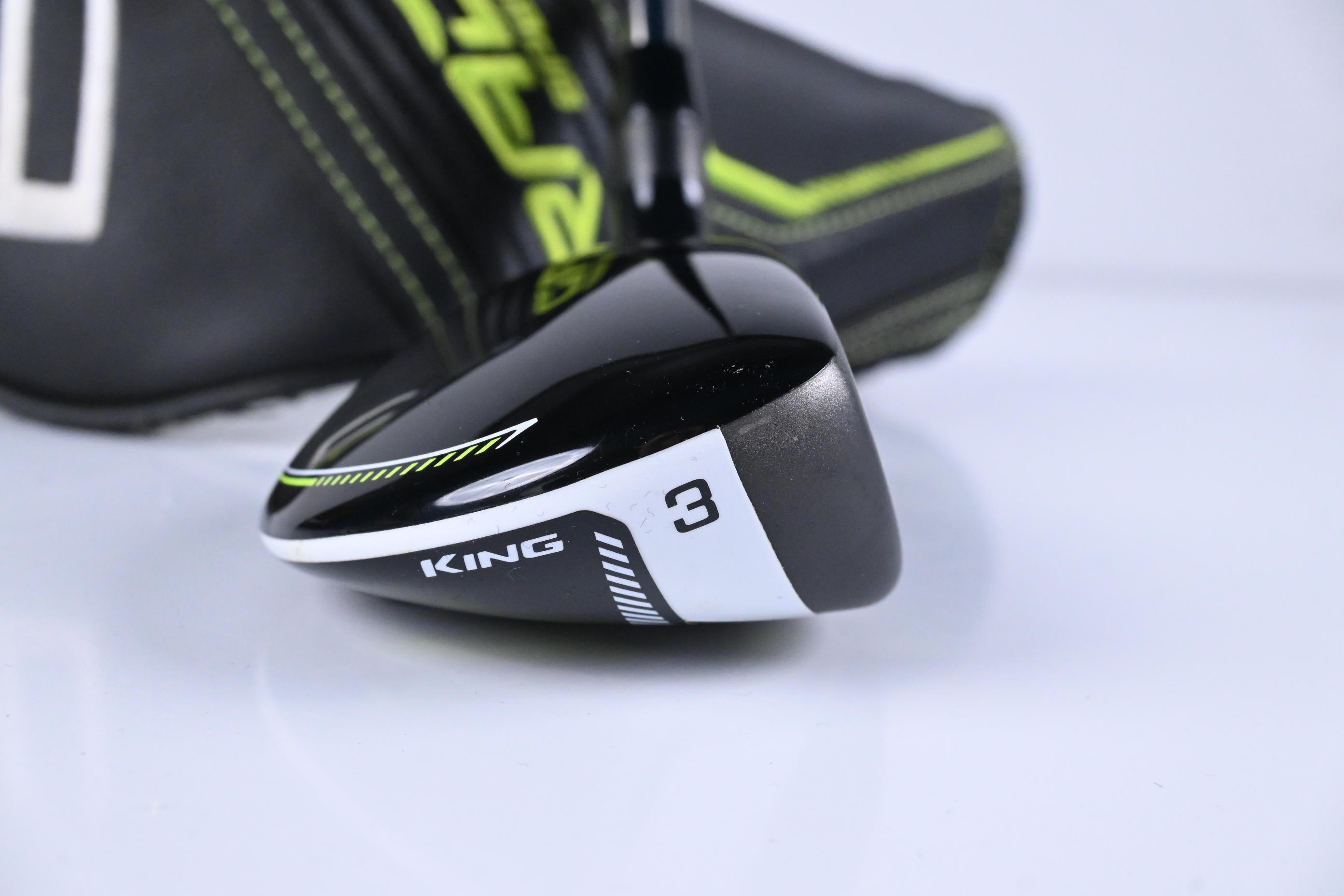 Cobra King Radspeed #3 Hybrid / 19 Degree / Stiff Flex UST Mamiya Recoil ESX 480