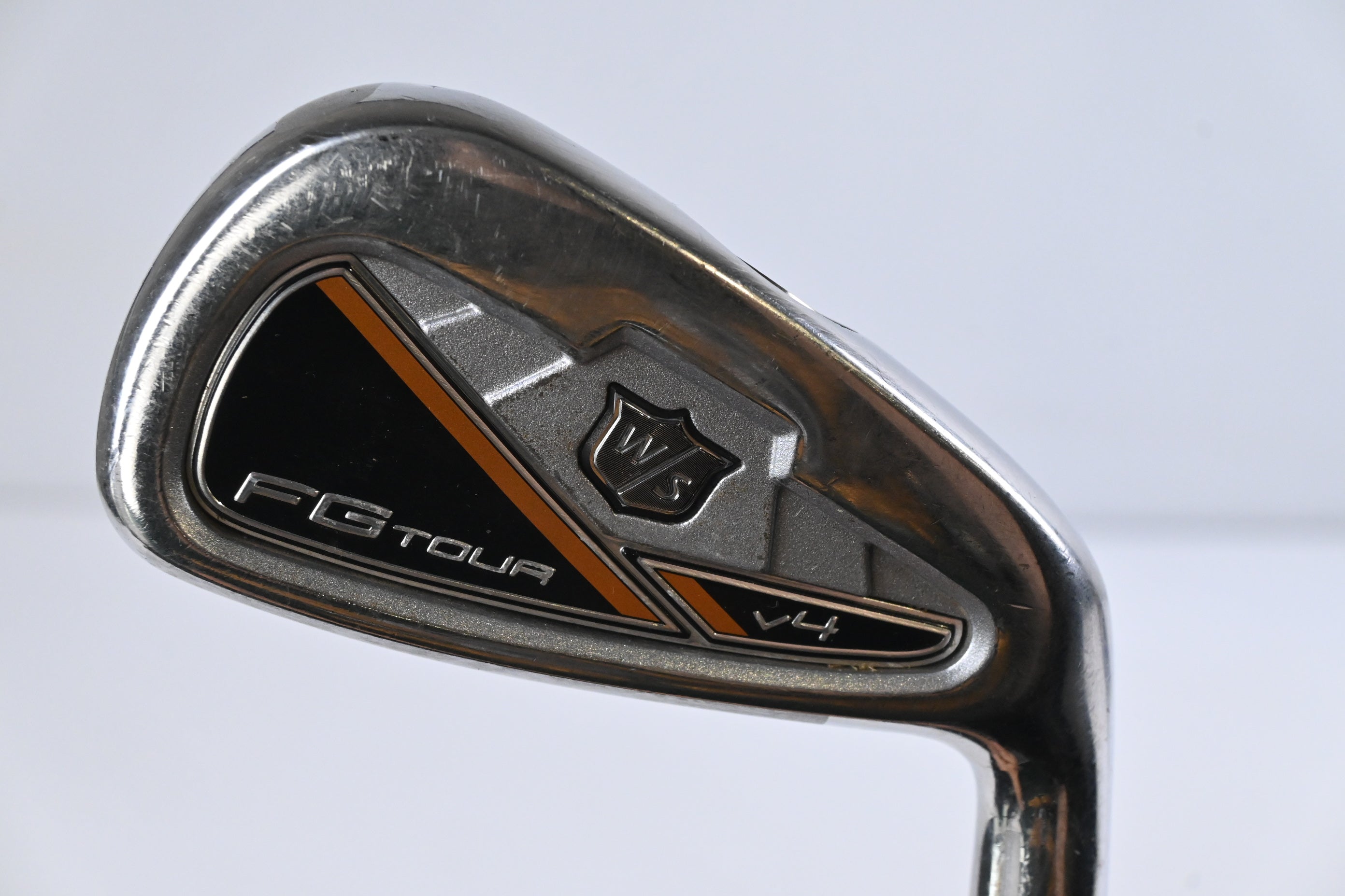 Wilson Staff FG Tour V4 Utility #2 Iron  / 18 Degree / Stiff Flex Kuro Kage 90 Shaft