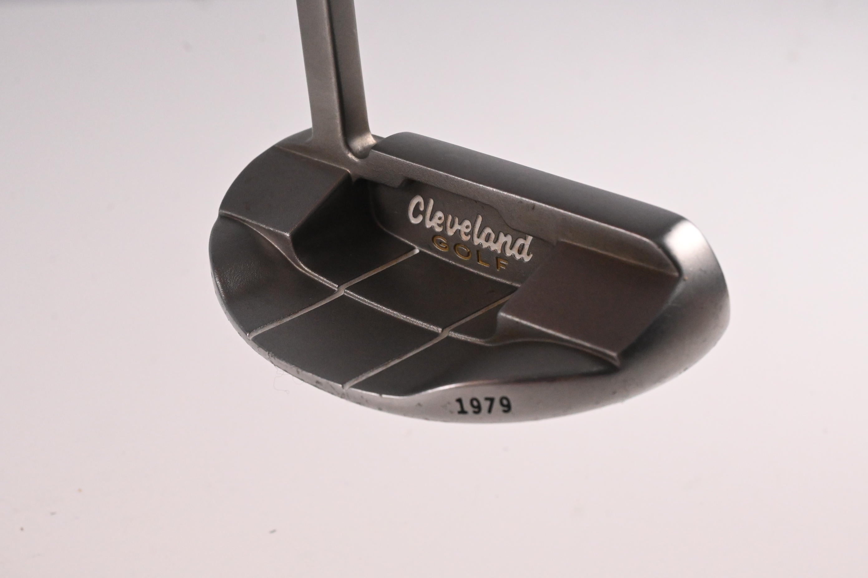 Cleveland Huntington Beach Putter / 34 Inch