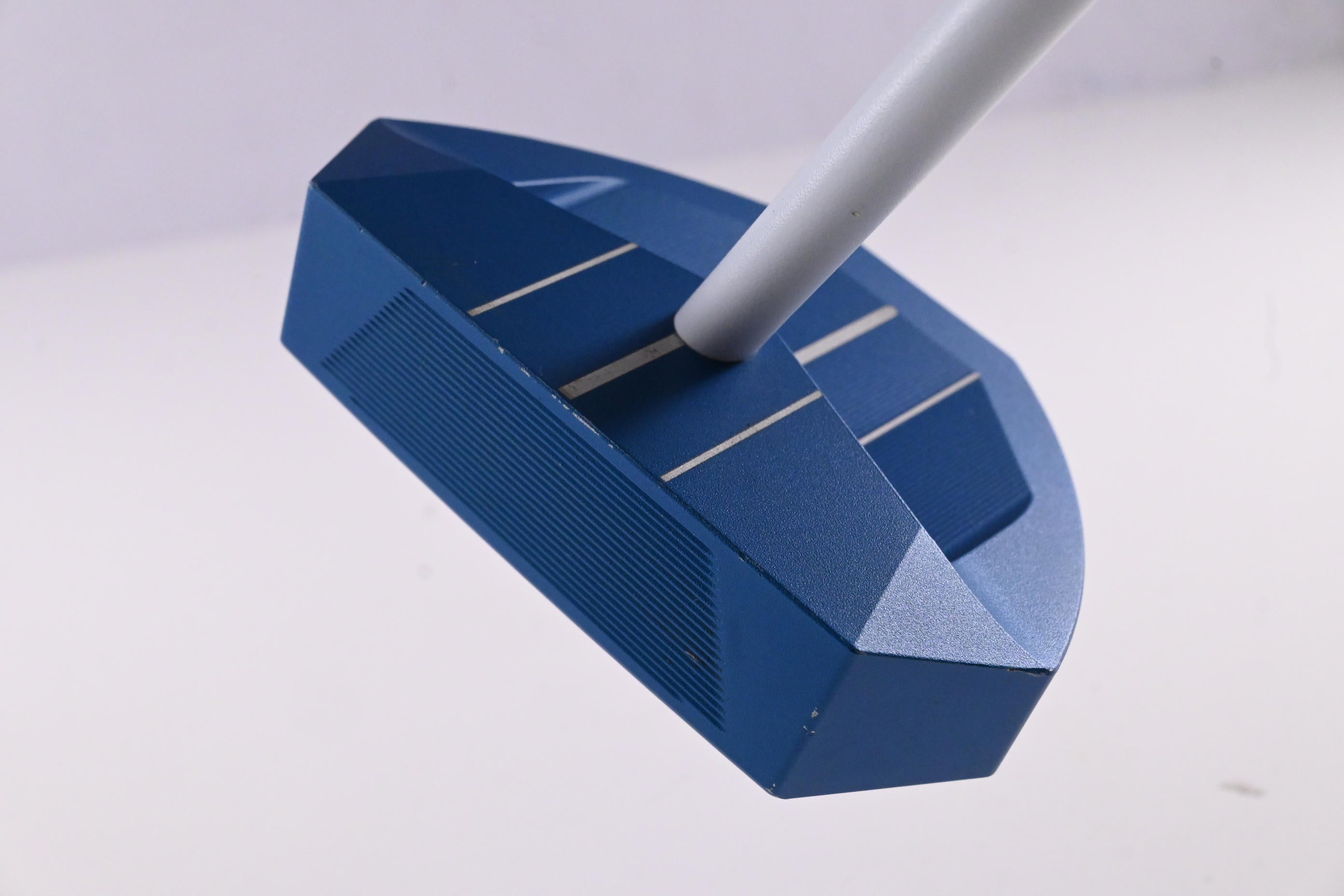 L.A.B Golf OZ.1 Putter / 38 Inch / Accra White Shaft