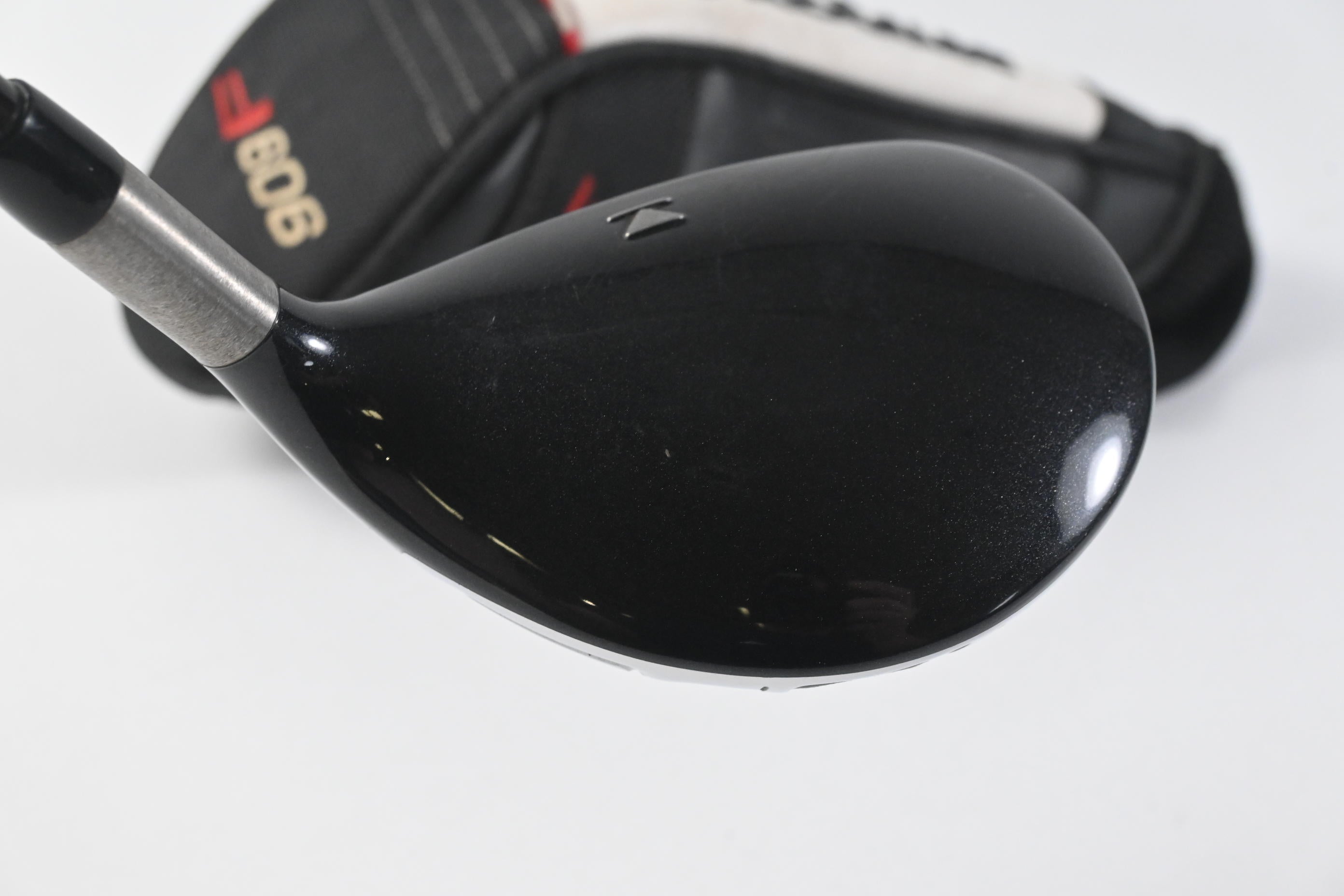 Titleist 909 F2 #5 Wood / 18.5 Degree / Stiff Flex Aldila Voodoo Shaft
