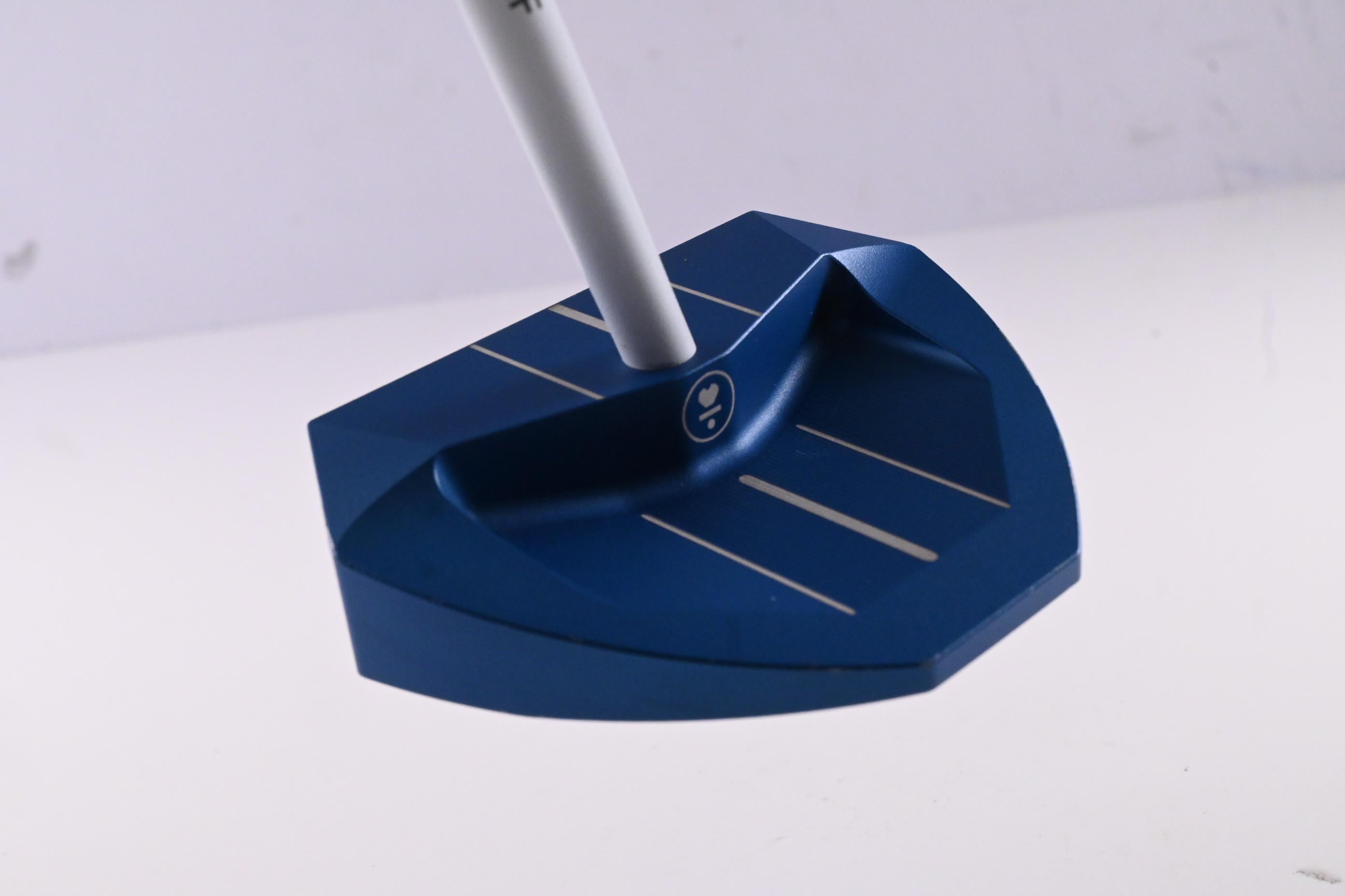 L.A.B Golf OZ.1 Putter / 38 Inch / Accra White Shaft