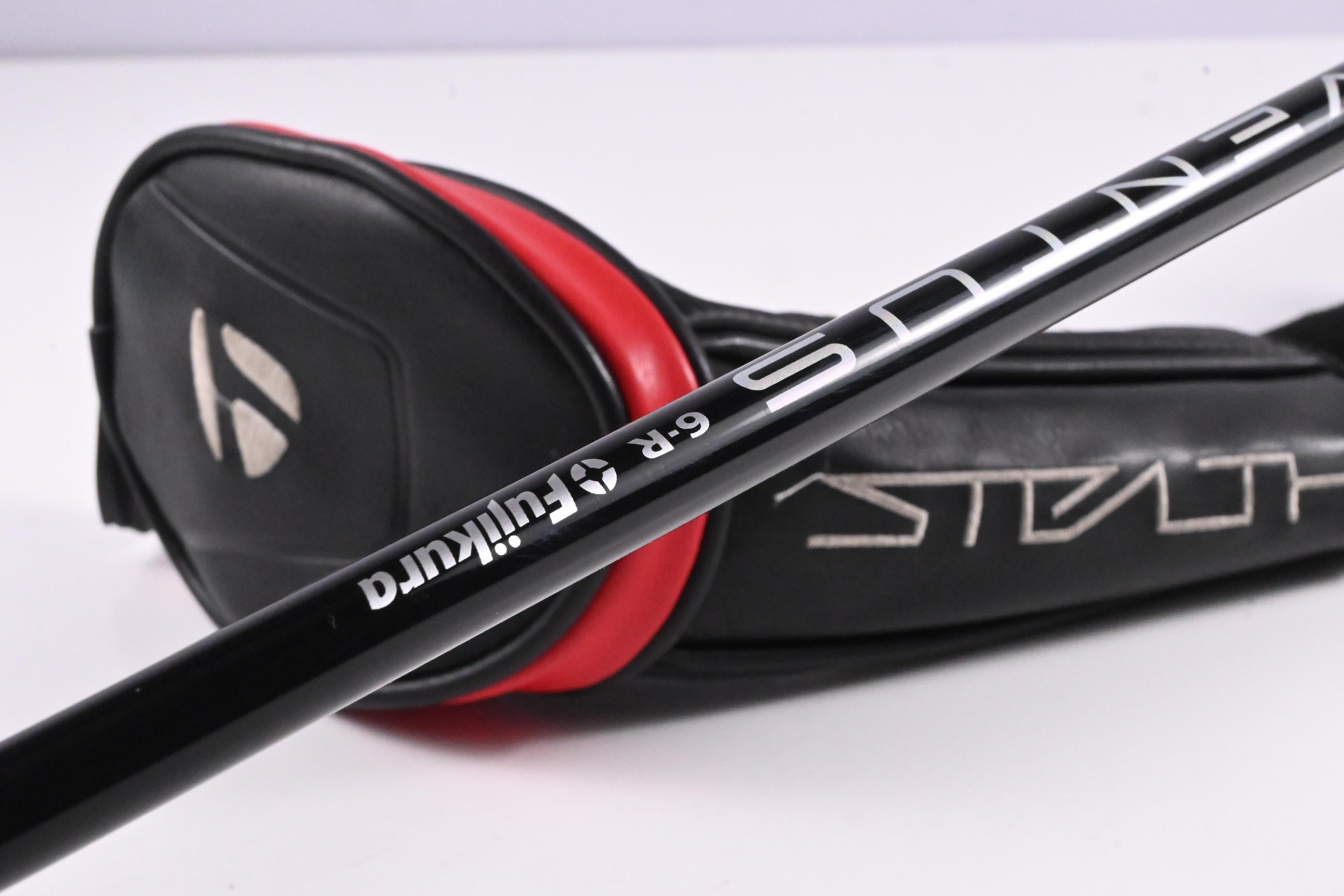 Left Hand Taylormade Stealth #4 Hybrid / 22 Degree / Regular Flex Ventus Red 6