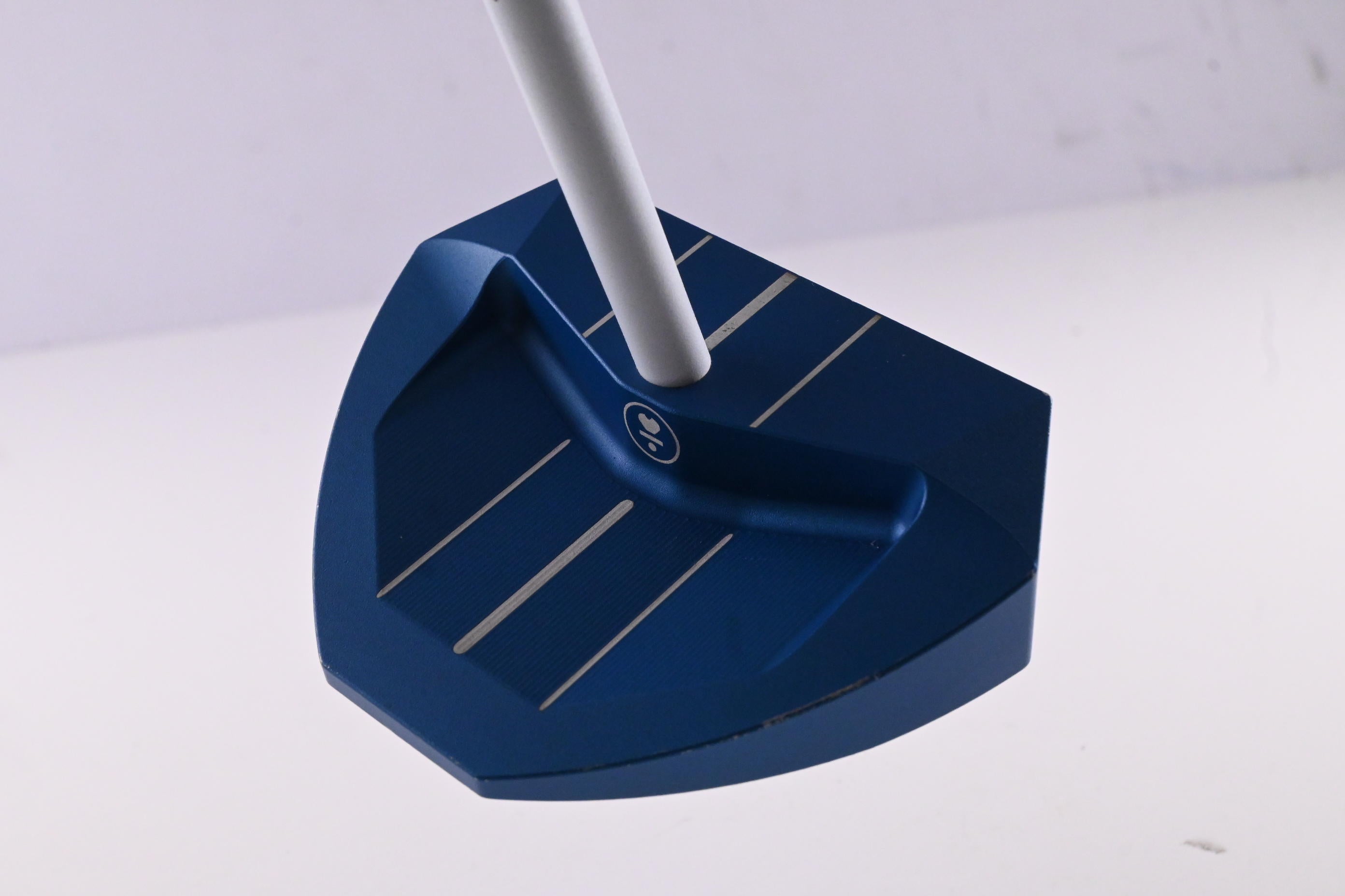 L.A.B Golf OZ.1 Putter / 38 Inch / Accra White Shaft