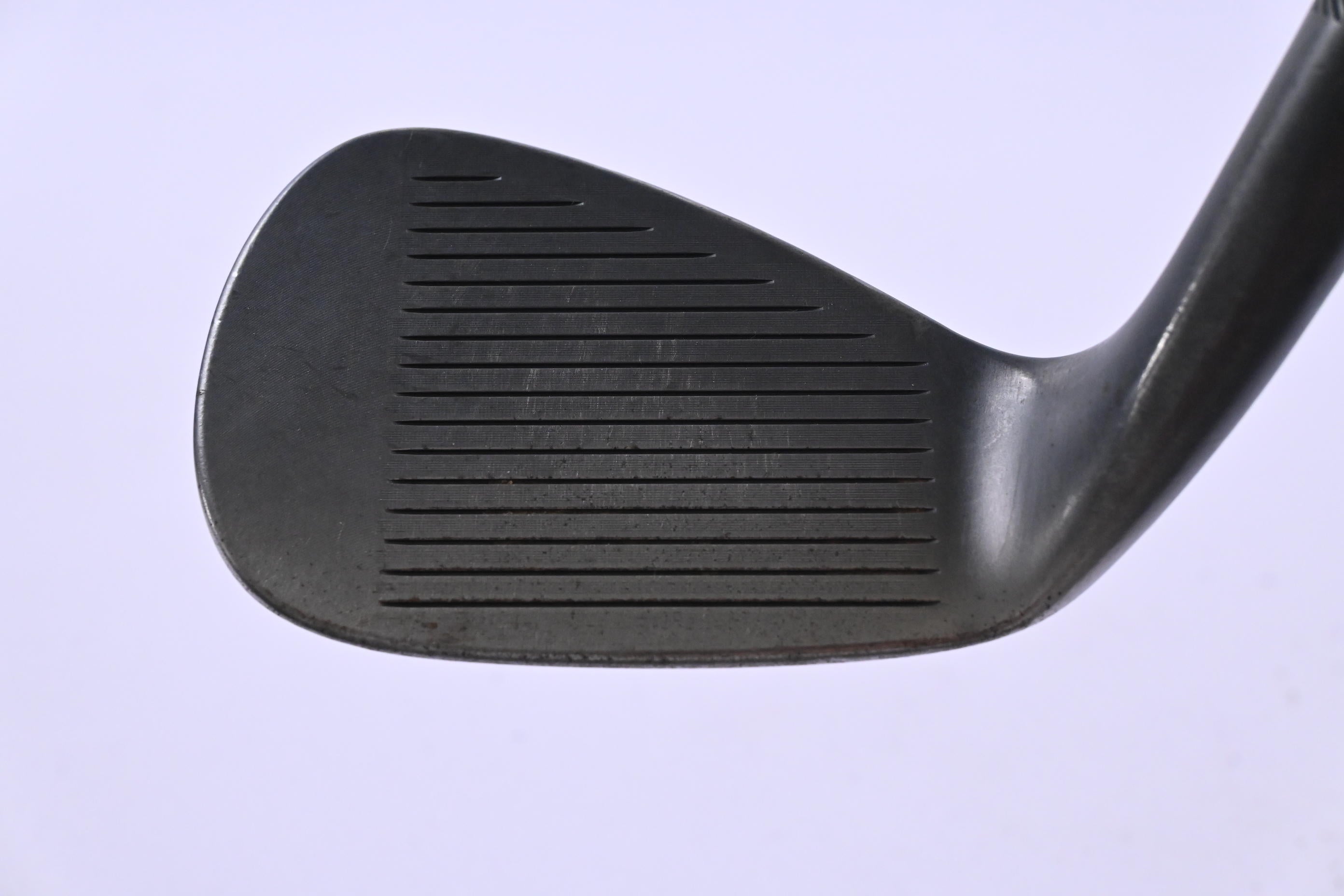 Titleist Vokey SM7 Pitching Wedge / 46 Degree / X-Flex Dynamic Gold Shaft