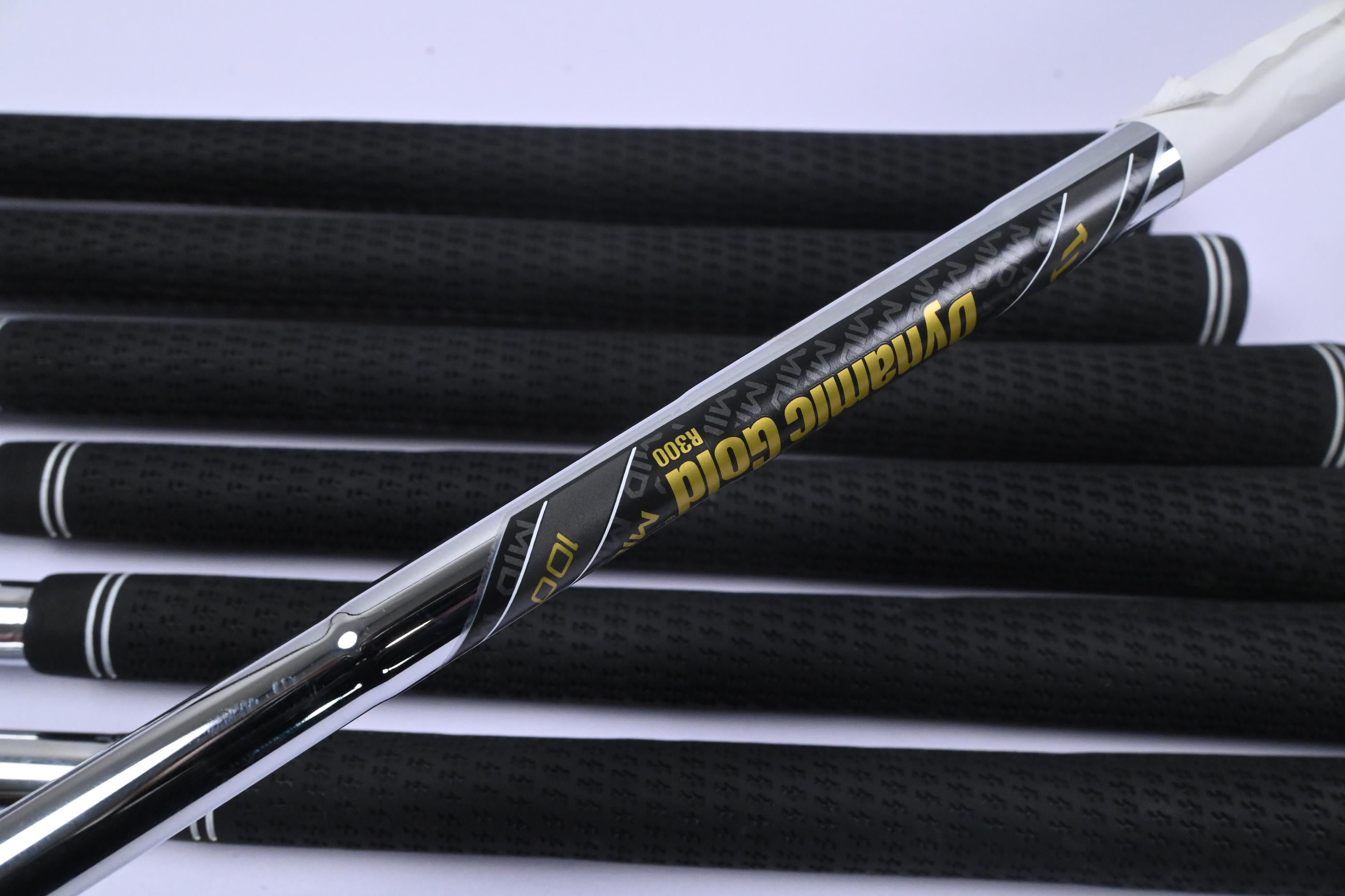 Ping G730 Irons / 6-PW+GW+50 Degree / Blue Dot / Regular Flex Dynamic Gold R300