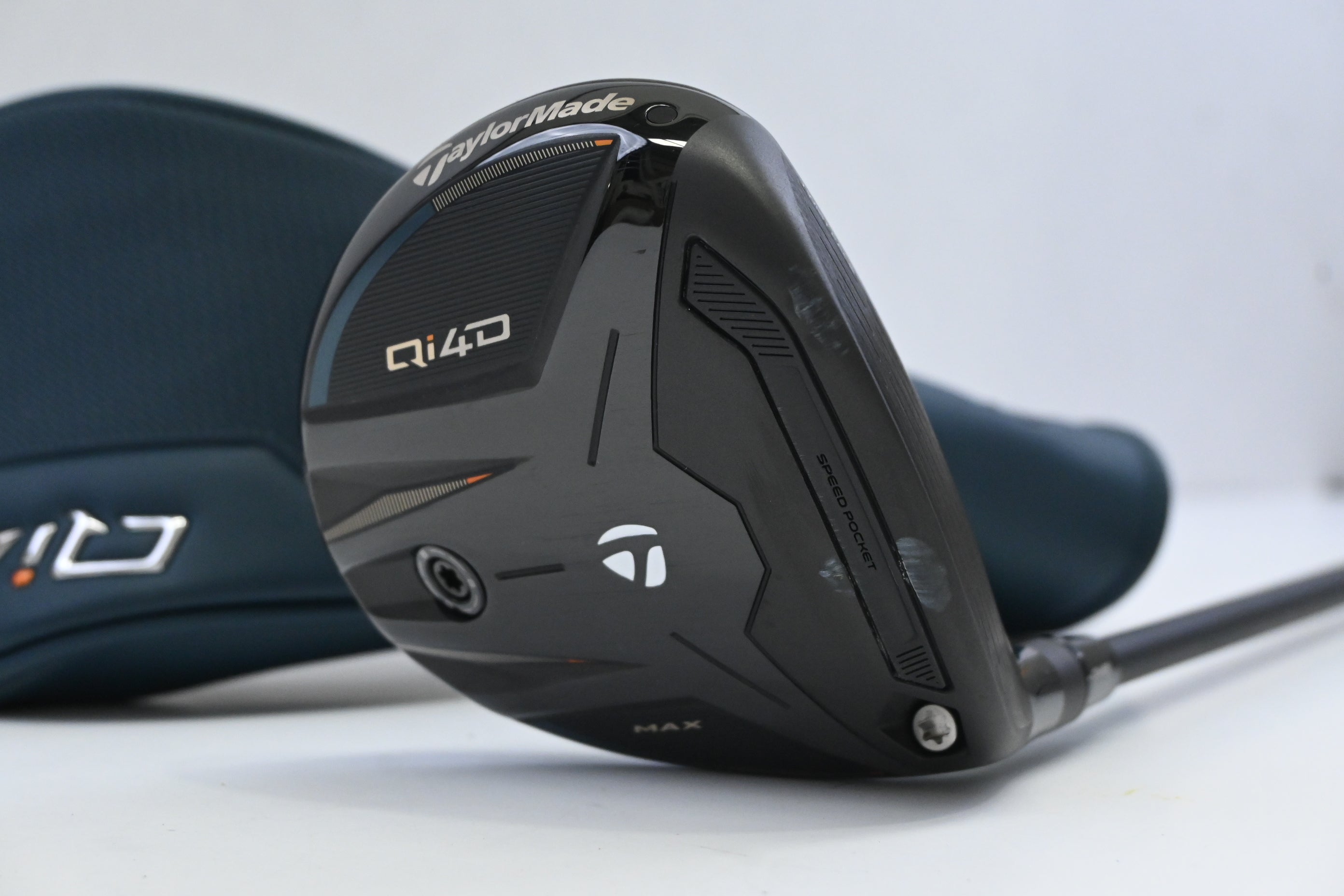 Taylormade Qi4D Max #5 Wood / 18 Degree / Stiff Flex Taylormade Reax Blue 60