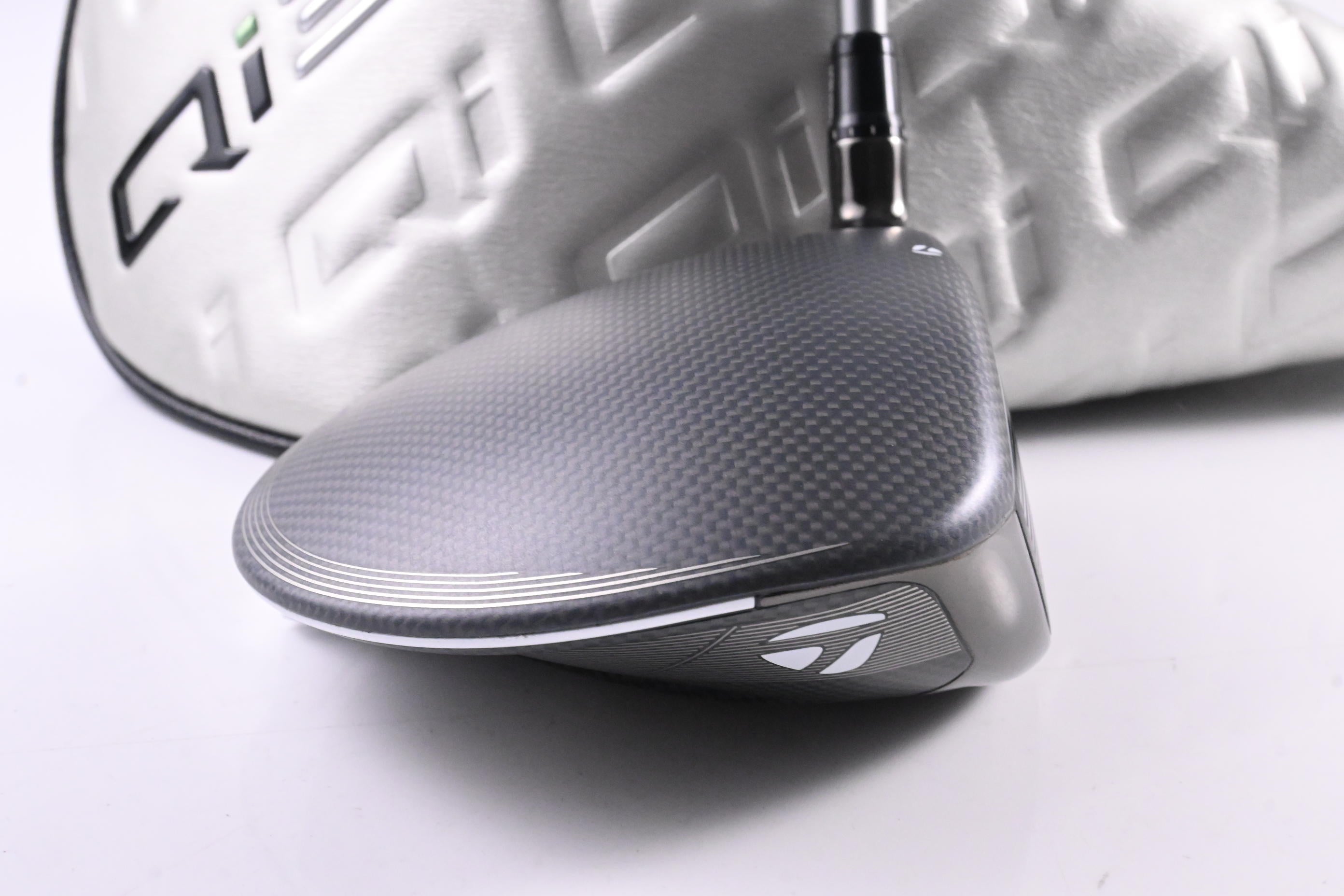 Taylormade Qi35 Max Lite Driver / 12 Degree / Regular Flex Fujikura Air Speeder