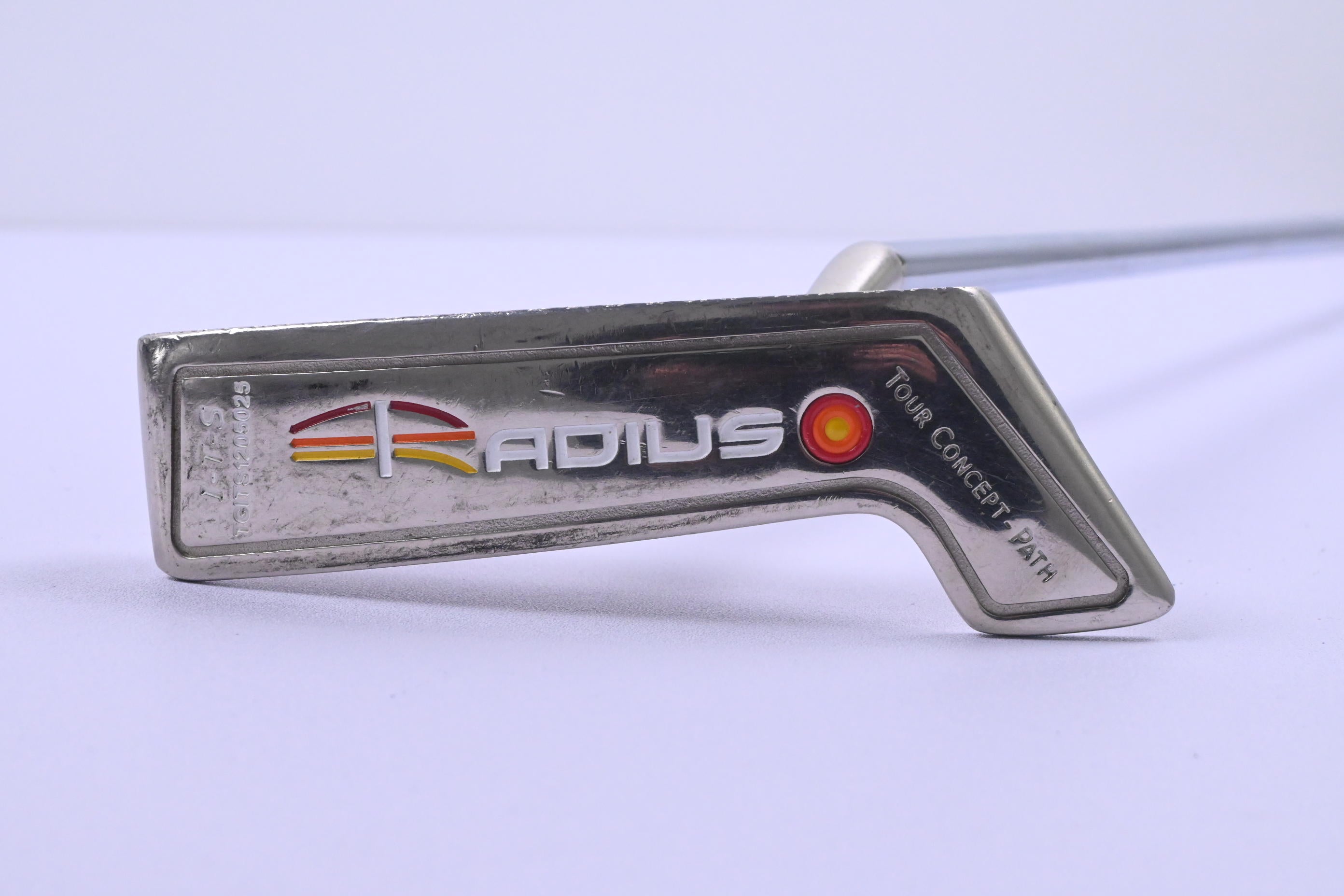 Radius Tour Concept - Path Putter / 34 Inch