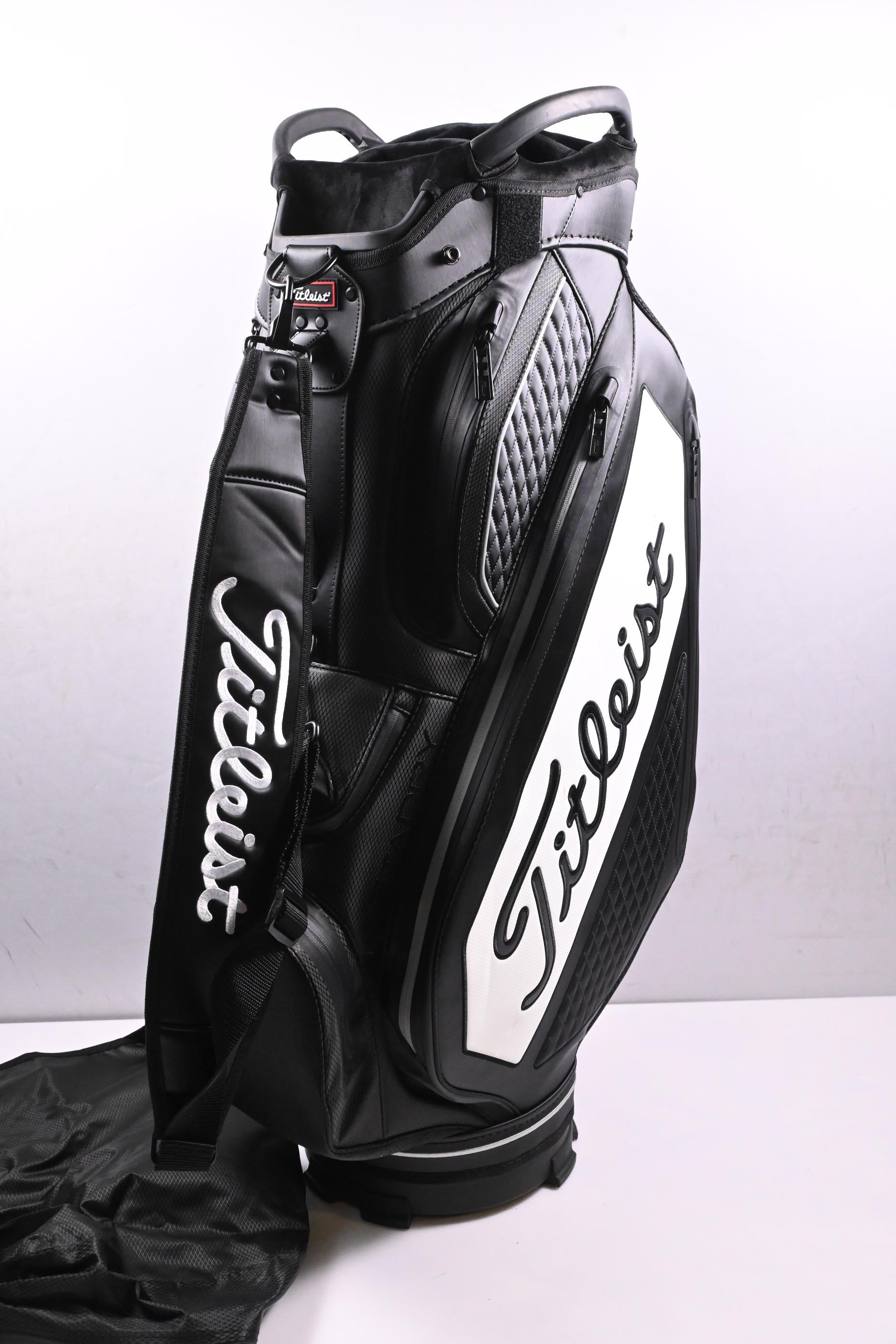 Titleist StaDry Cart Bag / 14-Way Divider / Black, White