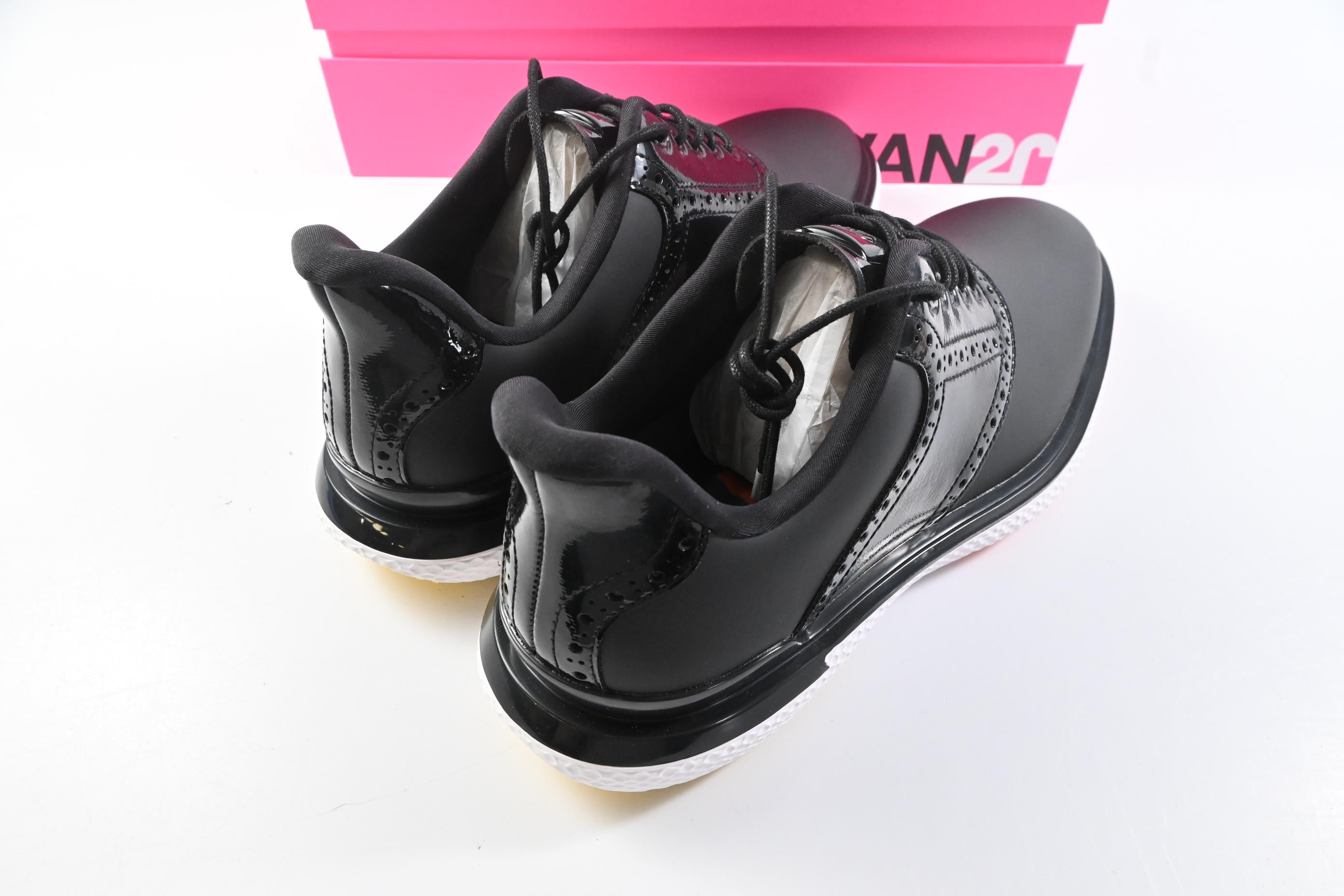 G/Fore Saddle Shoe / Size 10 / Black