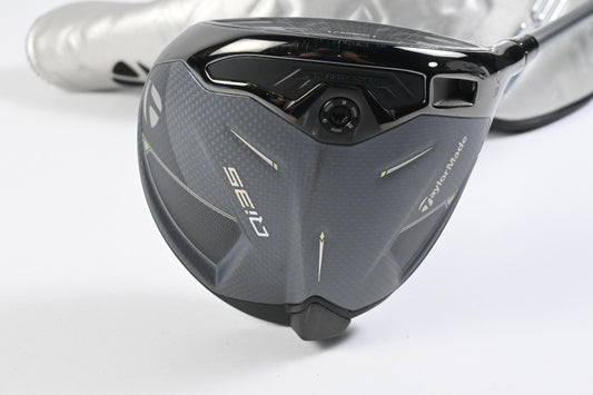 Taylormade Qi35 Driver / 9 Degree / Regular Flex Fujikura Airspeeder 50 Shaft