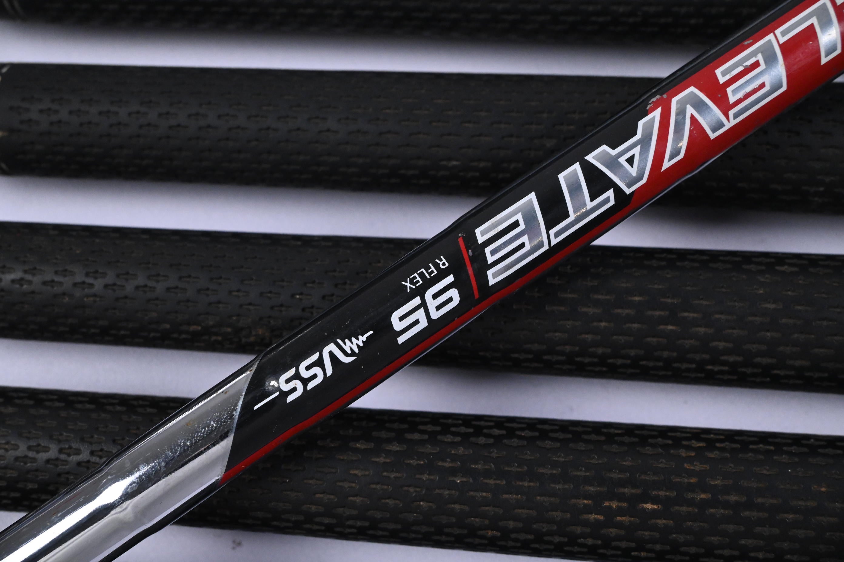 Callaway Mavrik Irons / 4-PW+GW / Regular Flex Elevate 95 Shafts