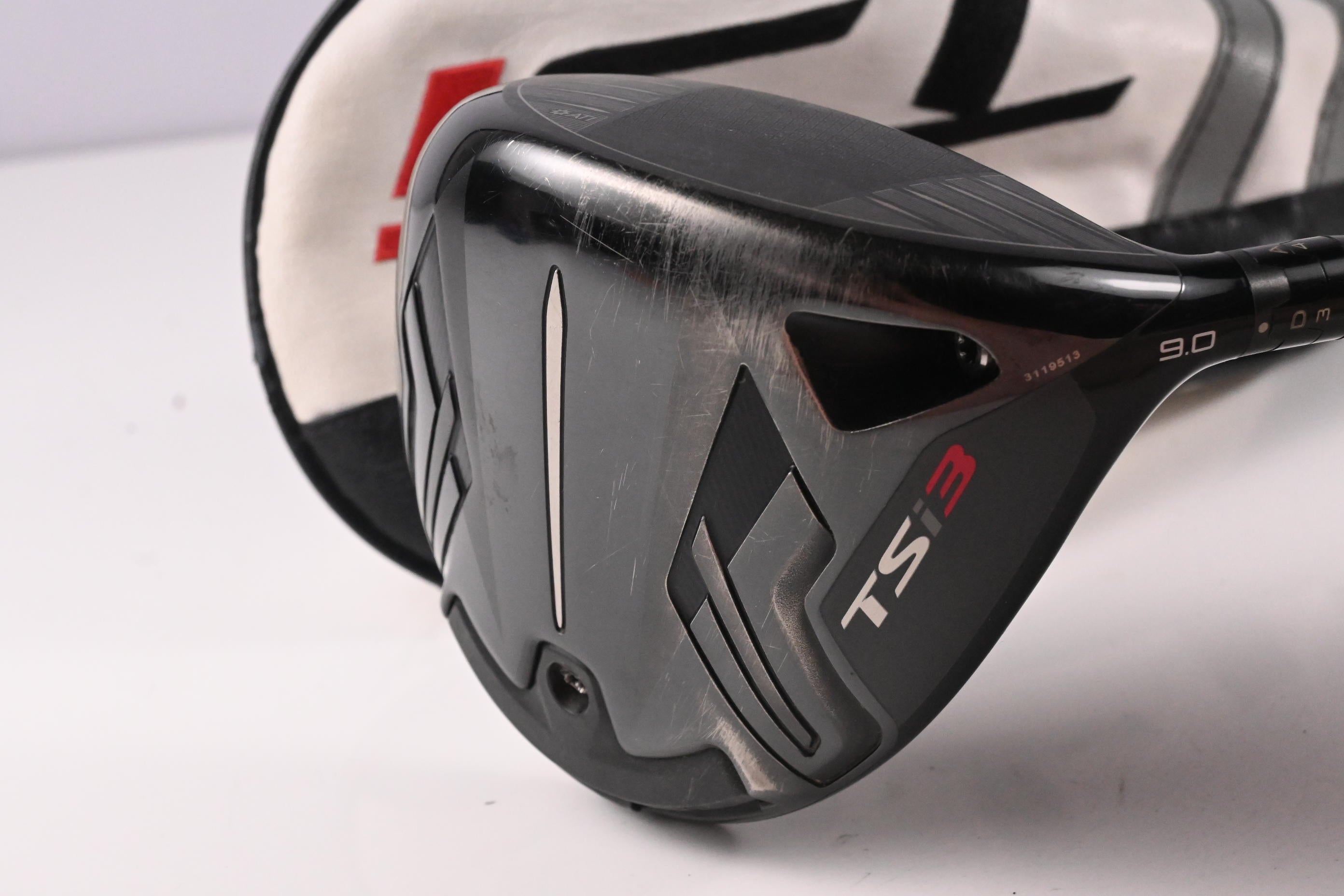 Titleist TSi3 Driver / 9 Degree / Stiff Flex Tensei AV Raw White 65 Shaft