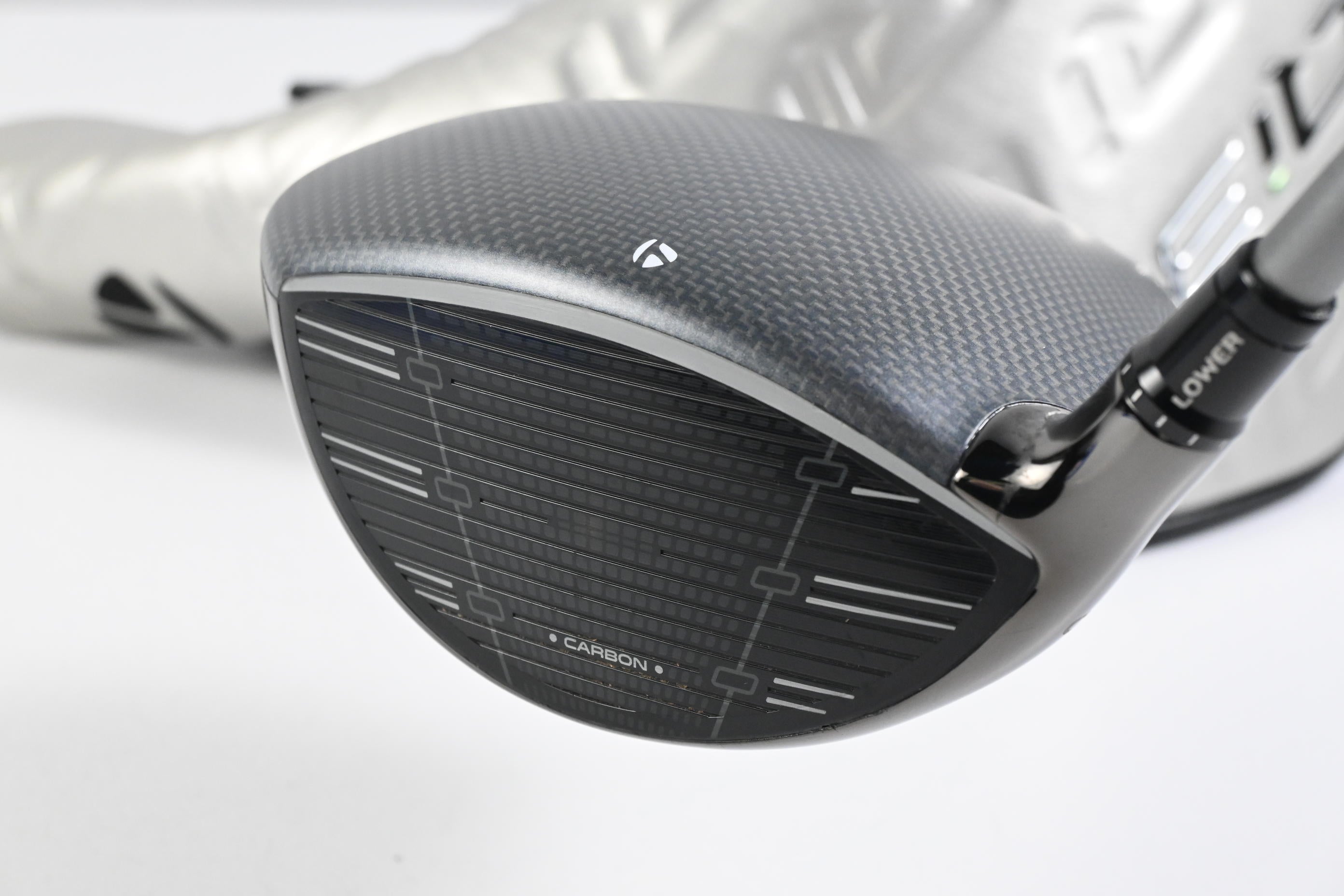 Taylormade Qi35 Driver / 9 Degree / Regular Flex Fujikura Airspeeder 50 Shaft