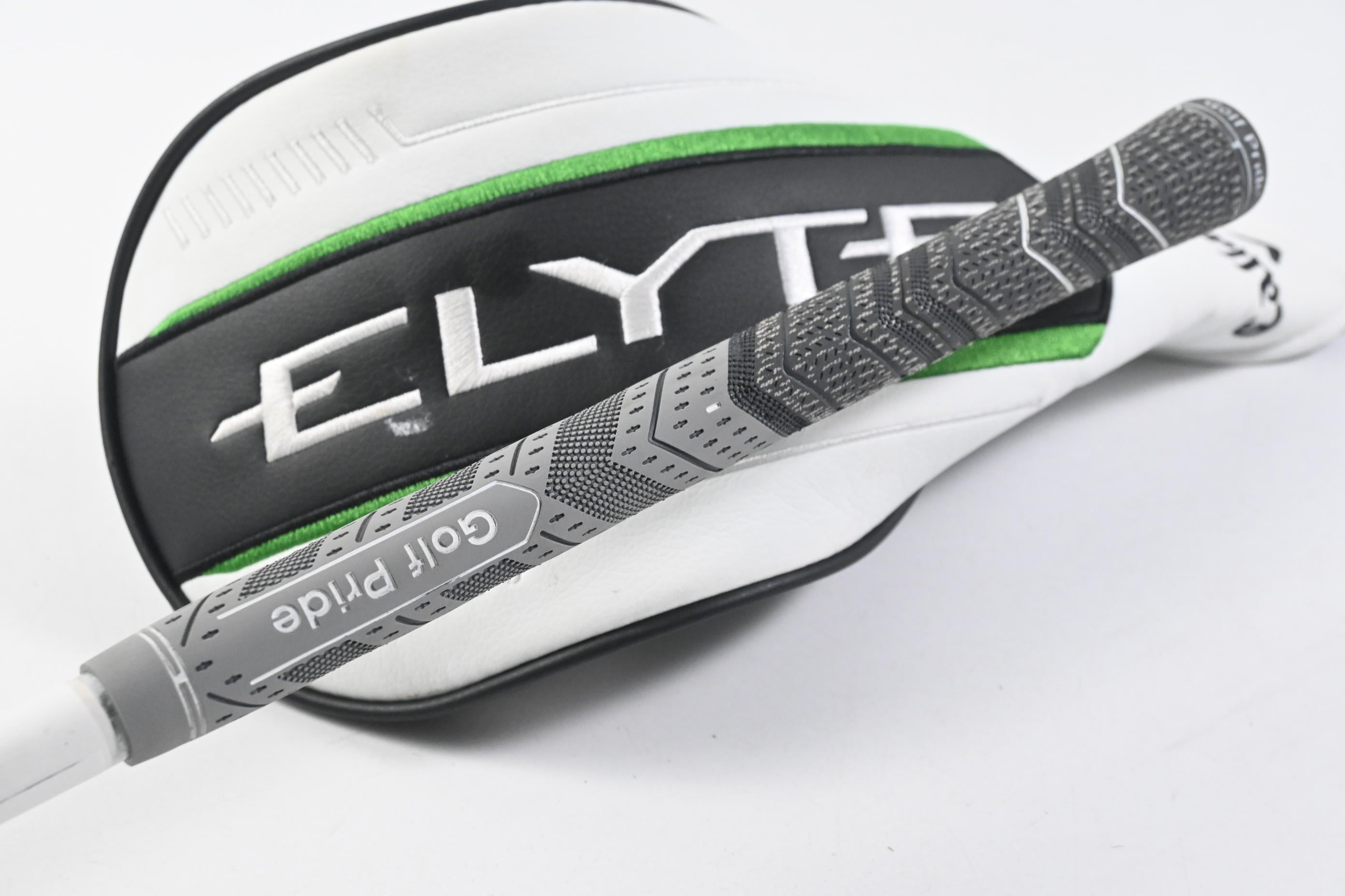 Callaway Elyte X Driver / 10.5 Degree / Regular Flex Denali Charcoal 50 Shaft