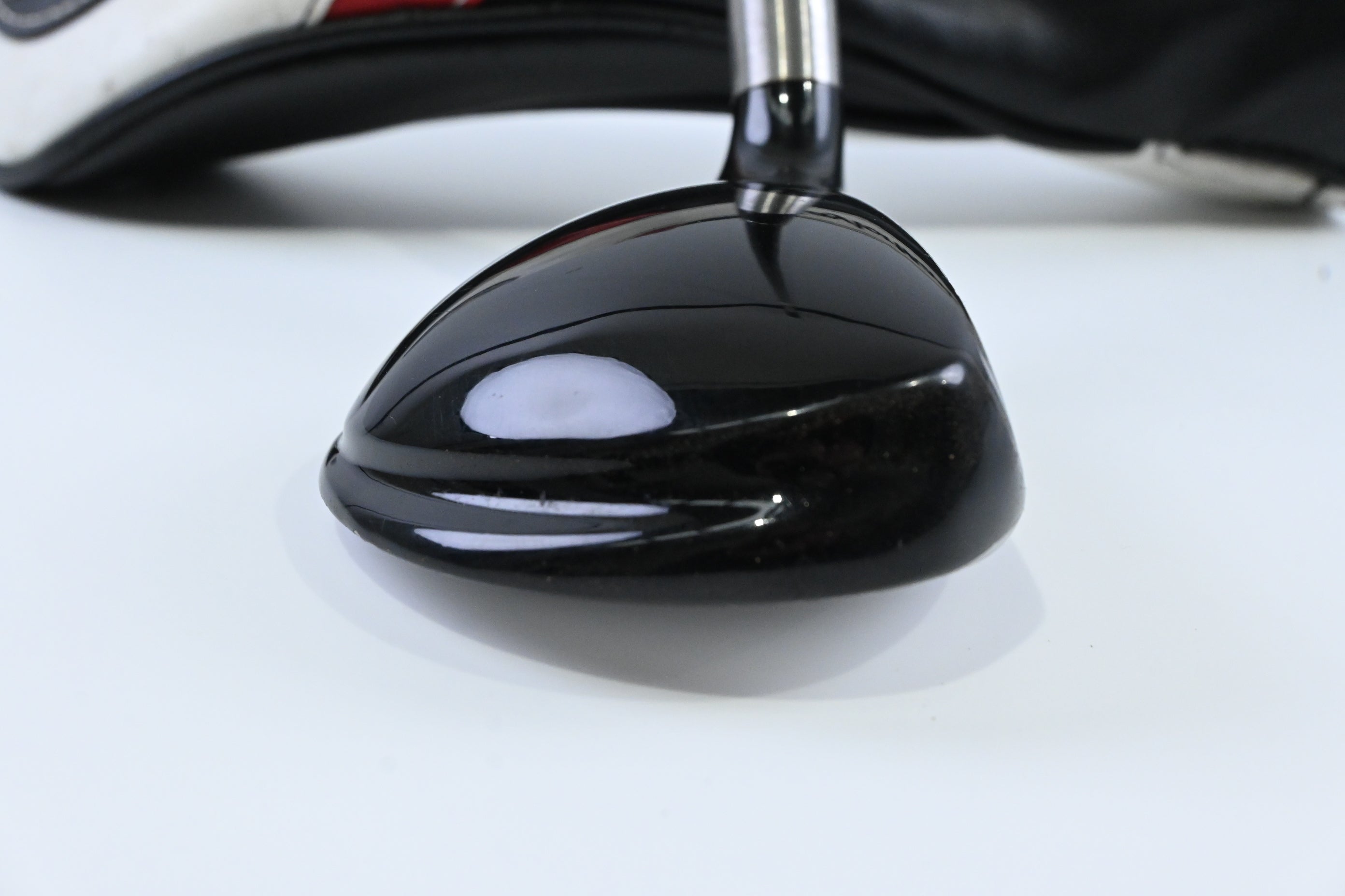Taylormade Burner 2008 #3 Hybrid / 19 Degree / Stiff Flex Taylormade Reax 60